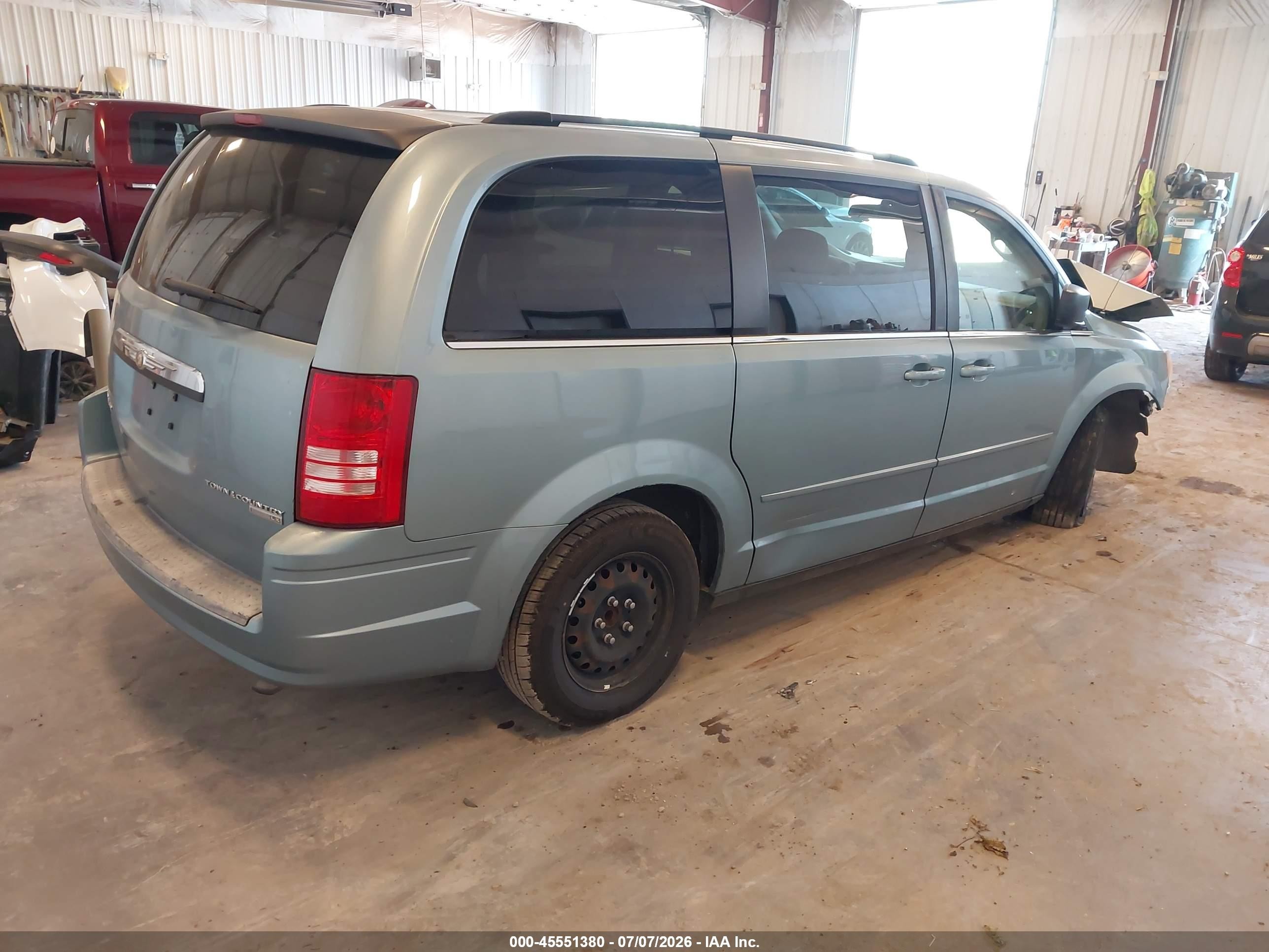 2010 Chrysler Town & Country Lx Light Blue vin: 2A4RR4DE6AR192469