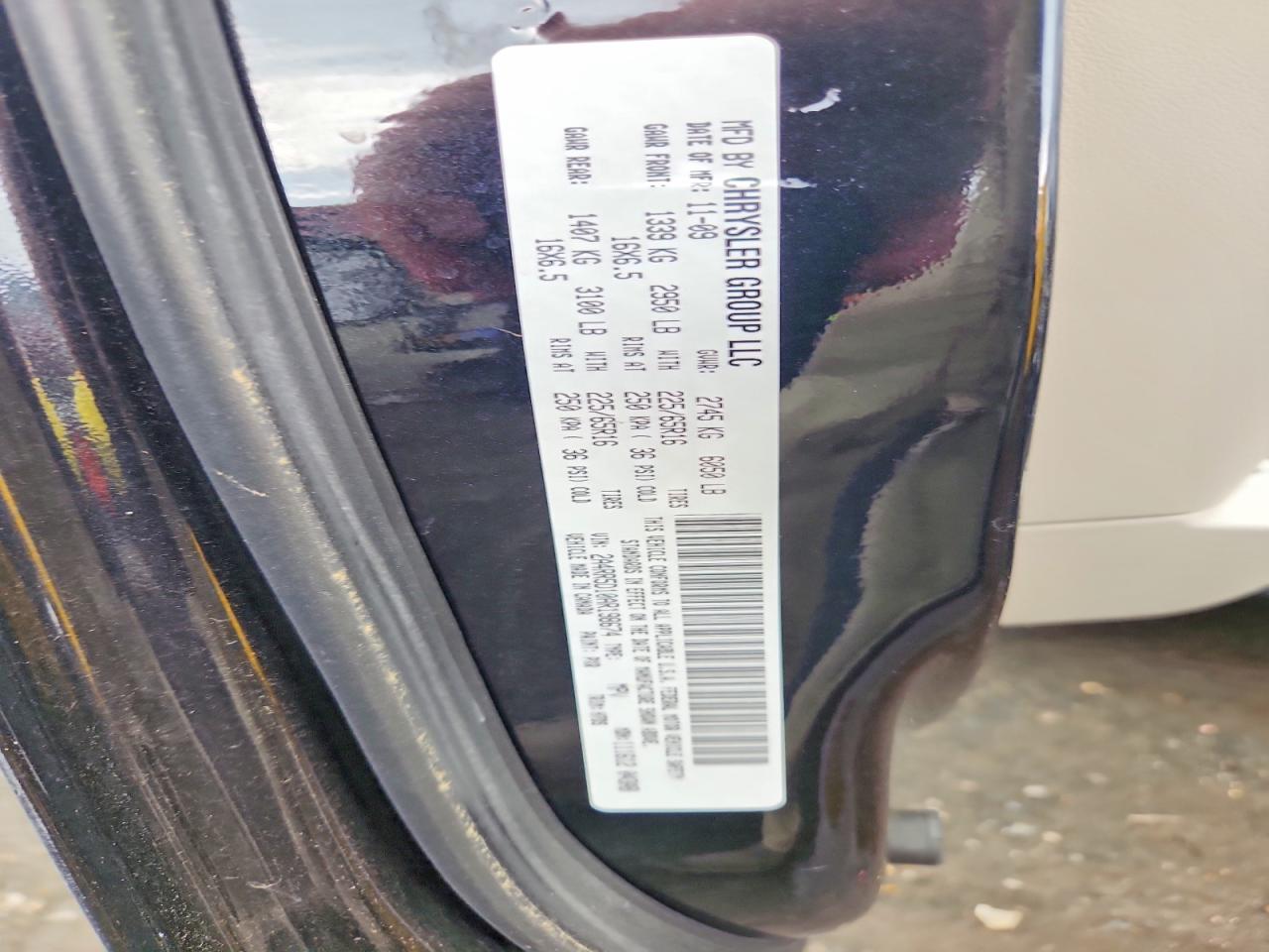 2010 Chrysler Town & Country Touring Black vin: 2A4RR5D10AR198674