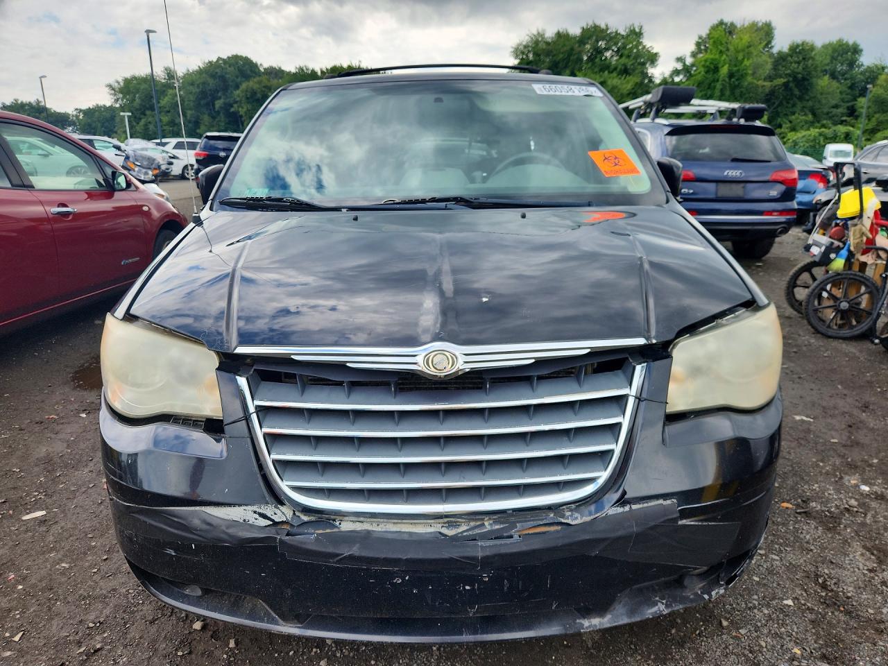 2010 Chrysler Town & Country Touring Black vin: 2A4RR5D10AR198674