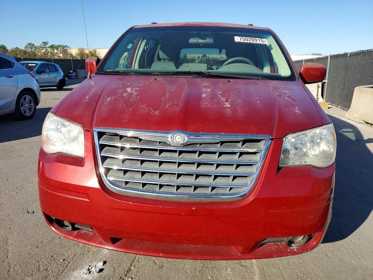 2010 Chrysler Town & Country Touring Красный vin: 2A4RR5D10AR233603