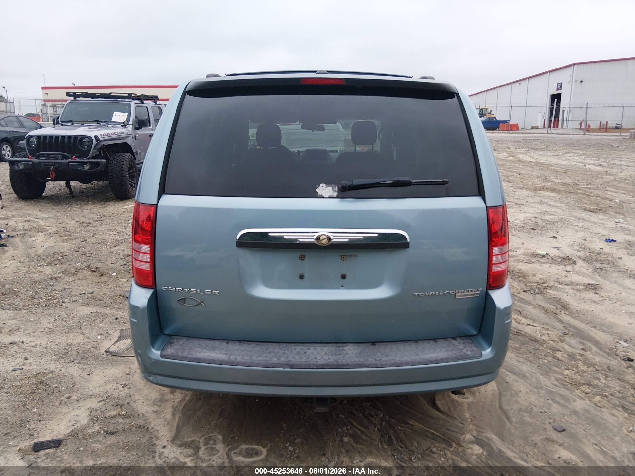 2010 Chrysler Town & Country Touring Blue vin: 2A4RR5D10AR243094
