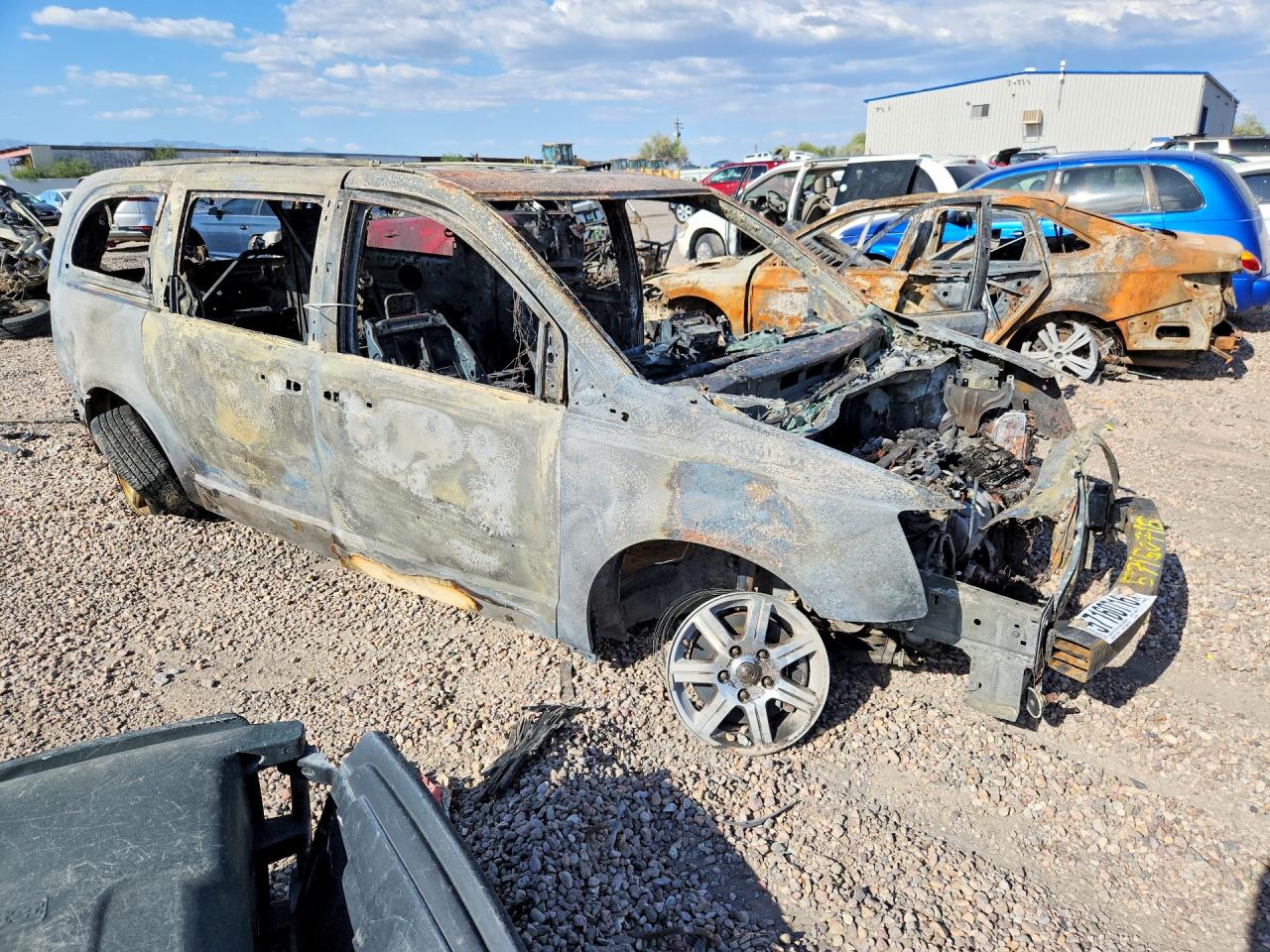 2010 Chrysler Town & Country Touring Burn vin: 2A4RR5D10AR368841