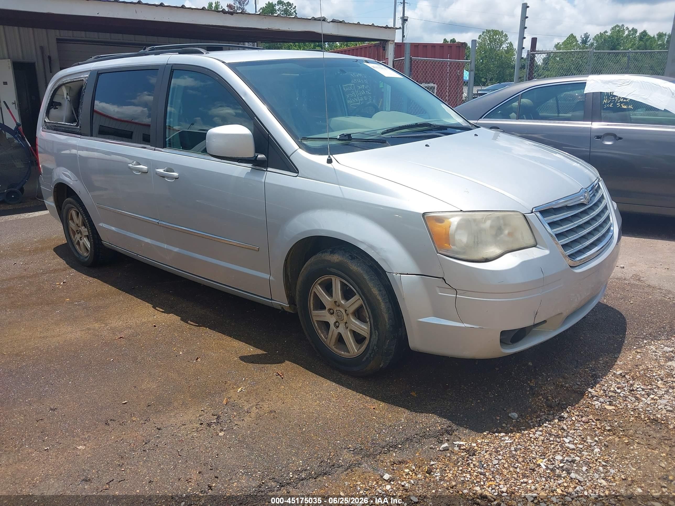 2010 Chrysler Town & Country Touring Gray vin: 2A4RR5D11AR278677