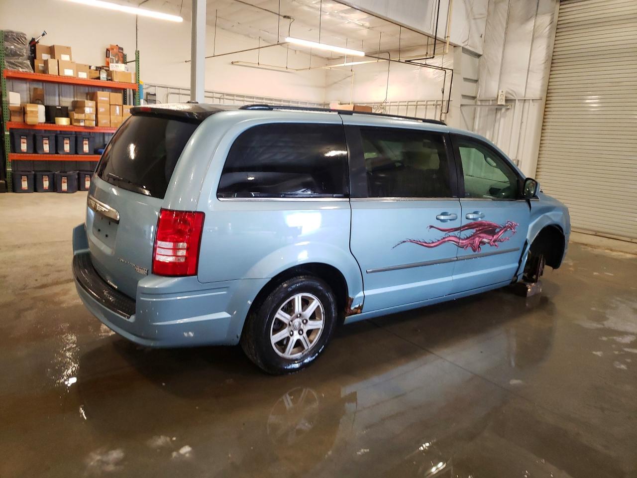 2010 Chrysler Town & Country Touring Blue vin: 2A4RR5D11AR347867
