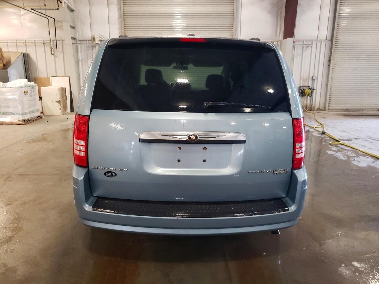 2010 Chrysler Town & Country Touring Blue vin: 2A4RR5D11AR347867