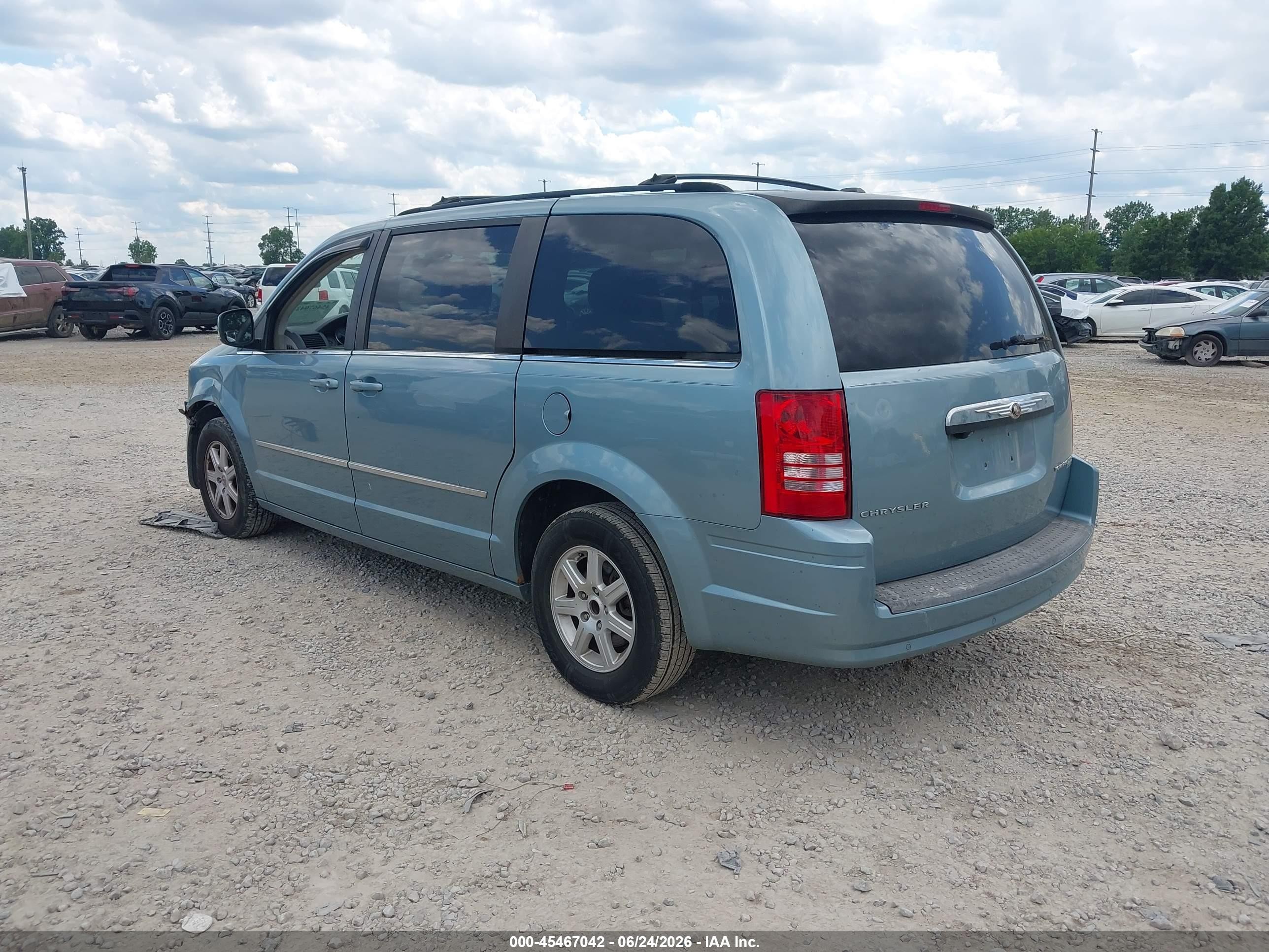 2010 Chrysler Town & Country Touring Light Blue vin: 2A4RR5D11AR398270