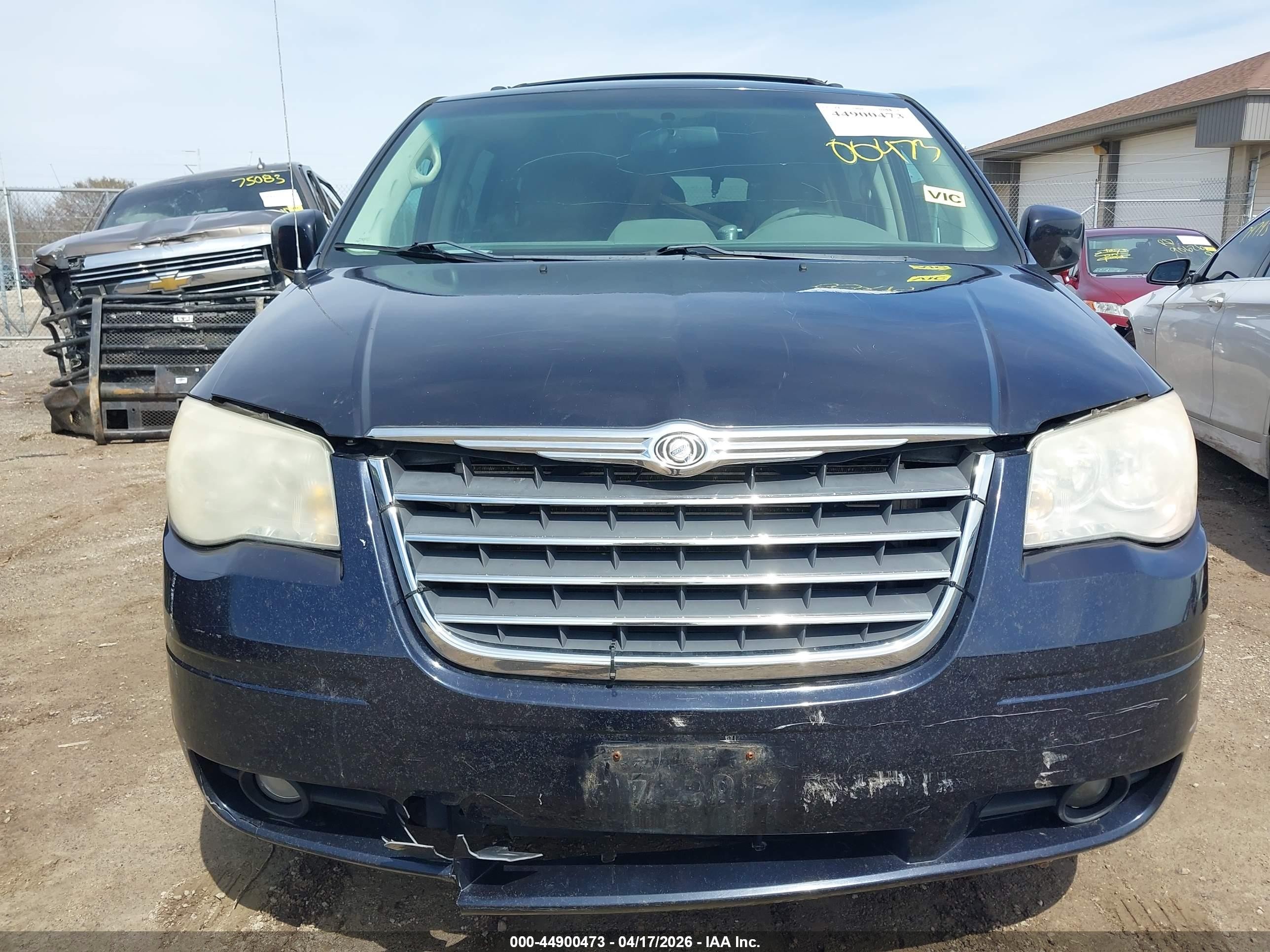 2010 Chrysler Town & Country Touring Blue vin: 2A4RR5D11AR493752