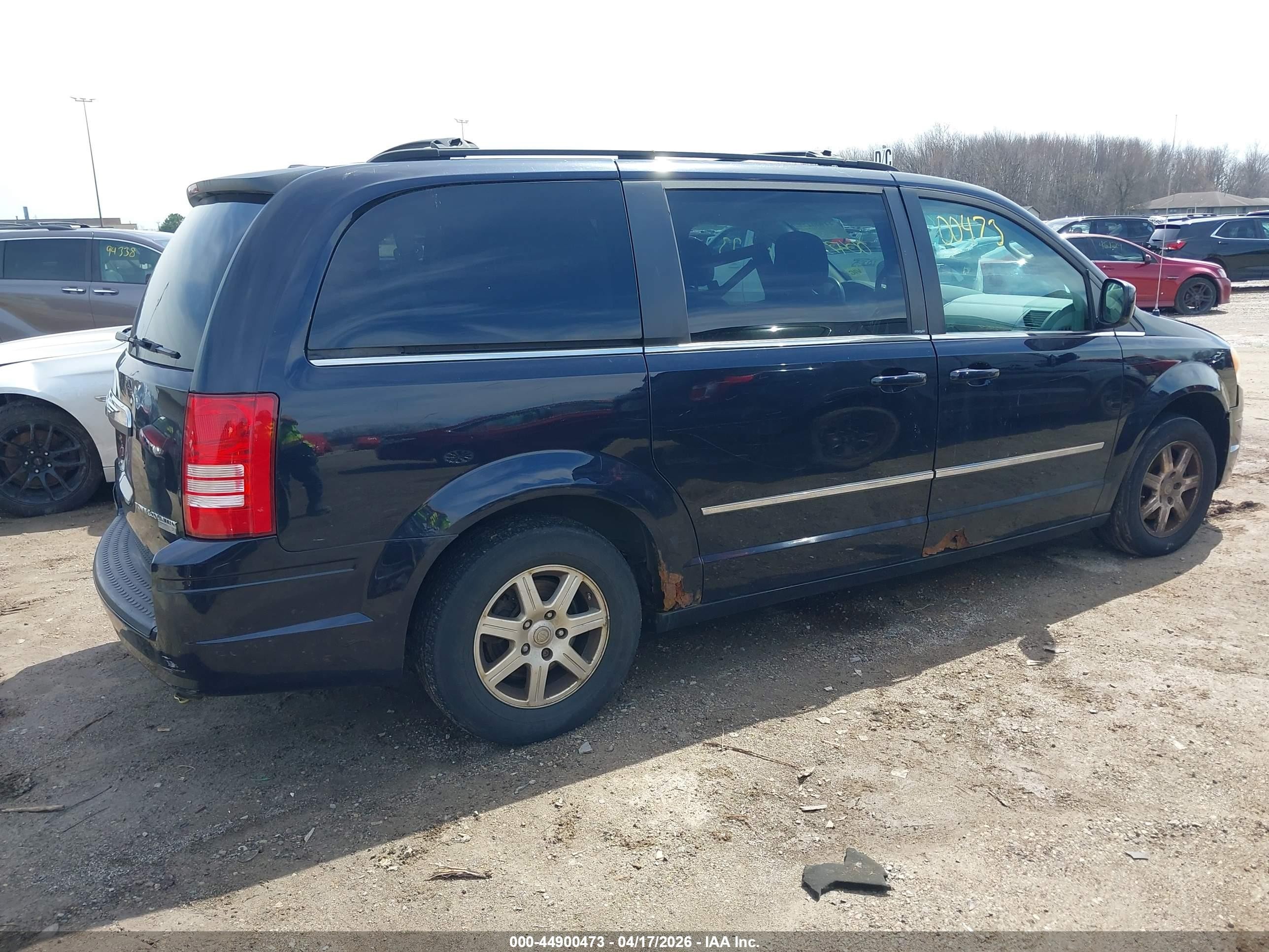 2010 Chrysler Town & Country Touring Blue vin: 2A4RR5D11AR493752