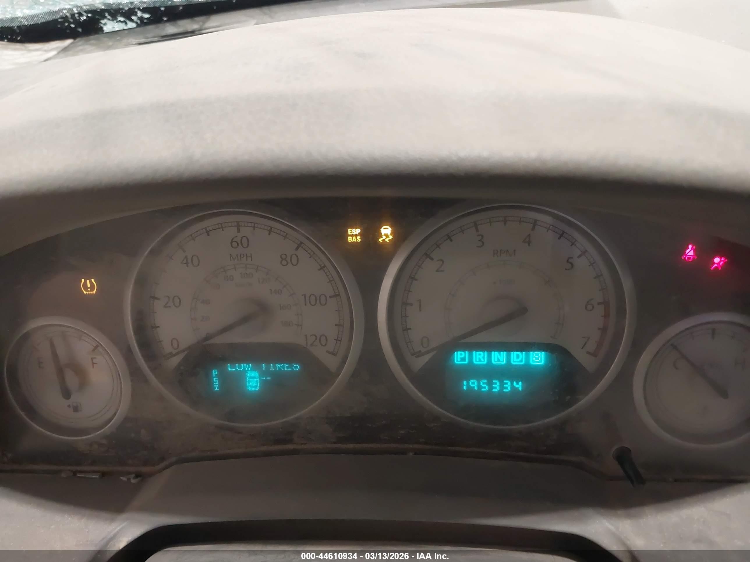 2010 Chrysler Town & Country Touring Light Blue vin: 2A4RR5D12AR168009