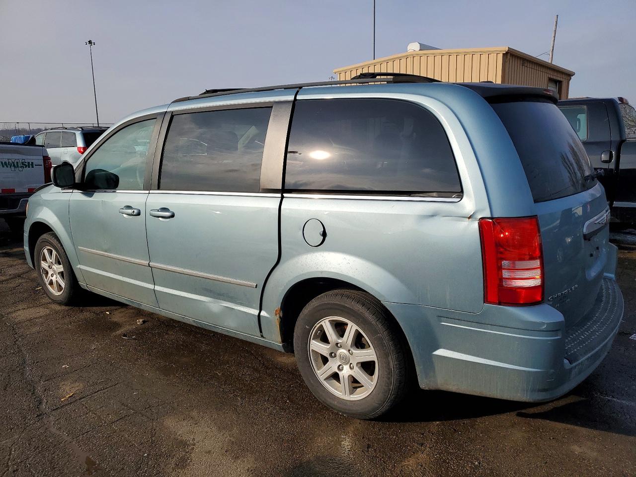 2010 Chrysler Town & Country Touring Blue vin: 2A4RR5D12AR294063