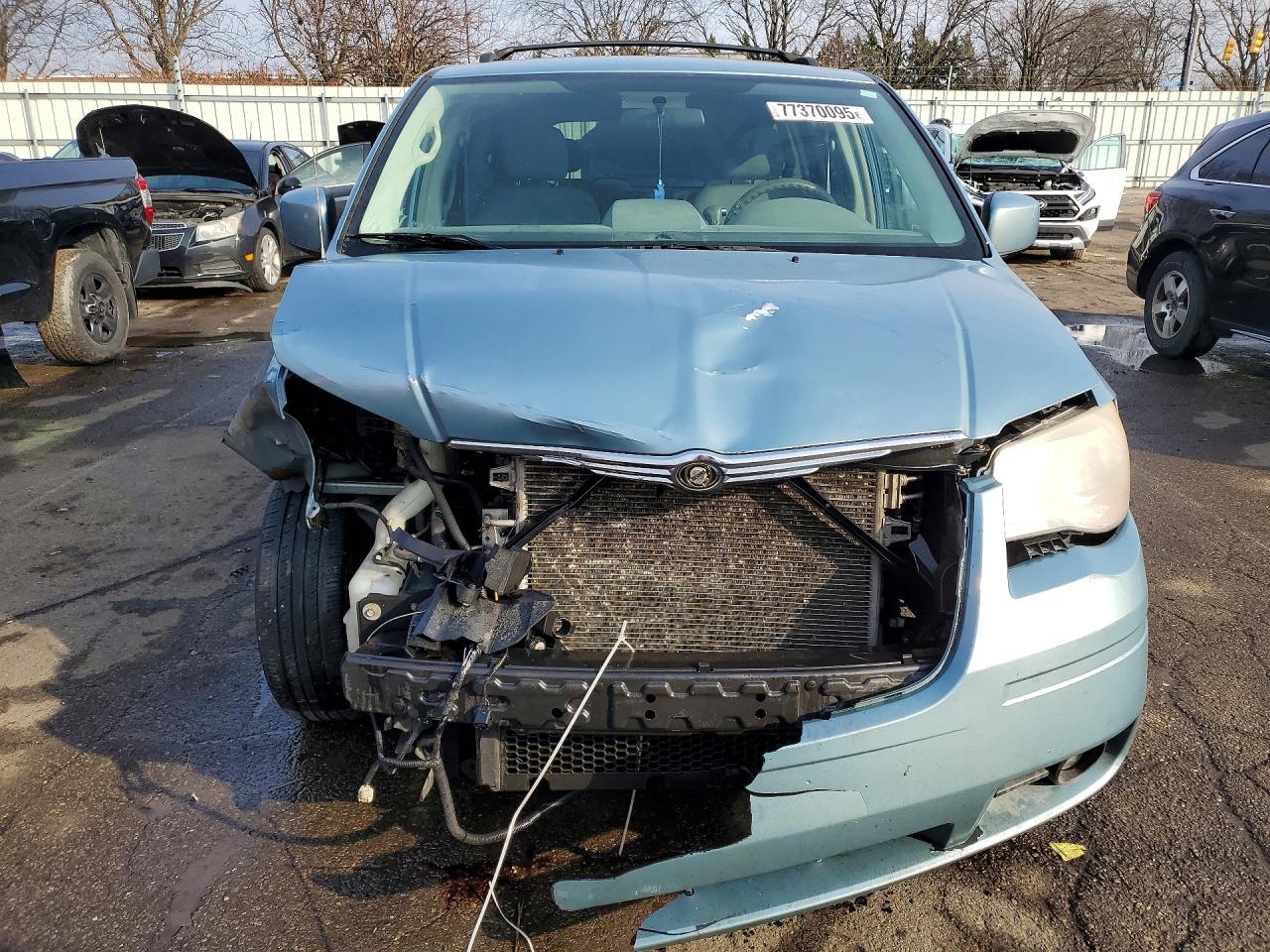 2010 Chrysler Town & Country Touring Blue vin: 2A4RR5D12AR294063