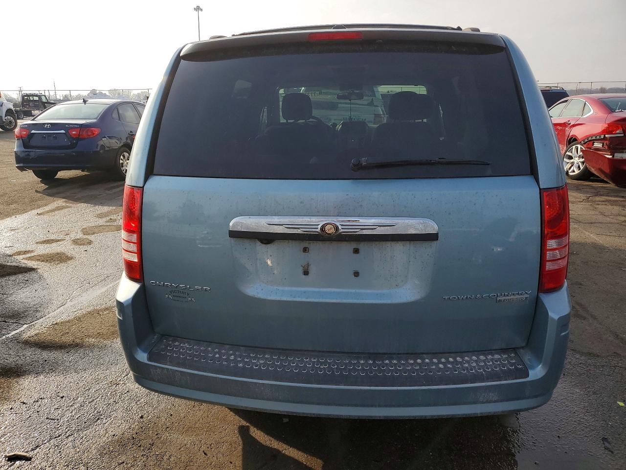 2010 Chrysler Town & Country Touring Blue vin: 2A4RR5D12AR294063