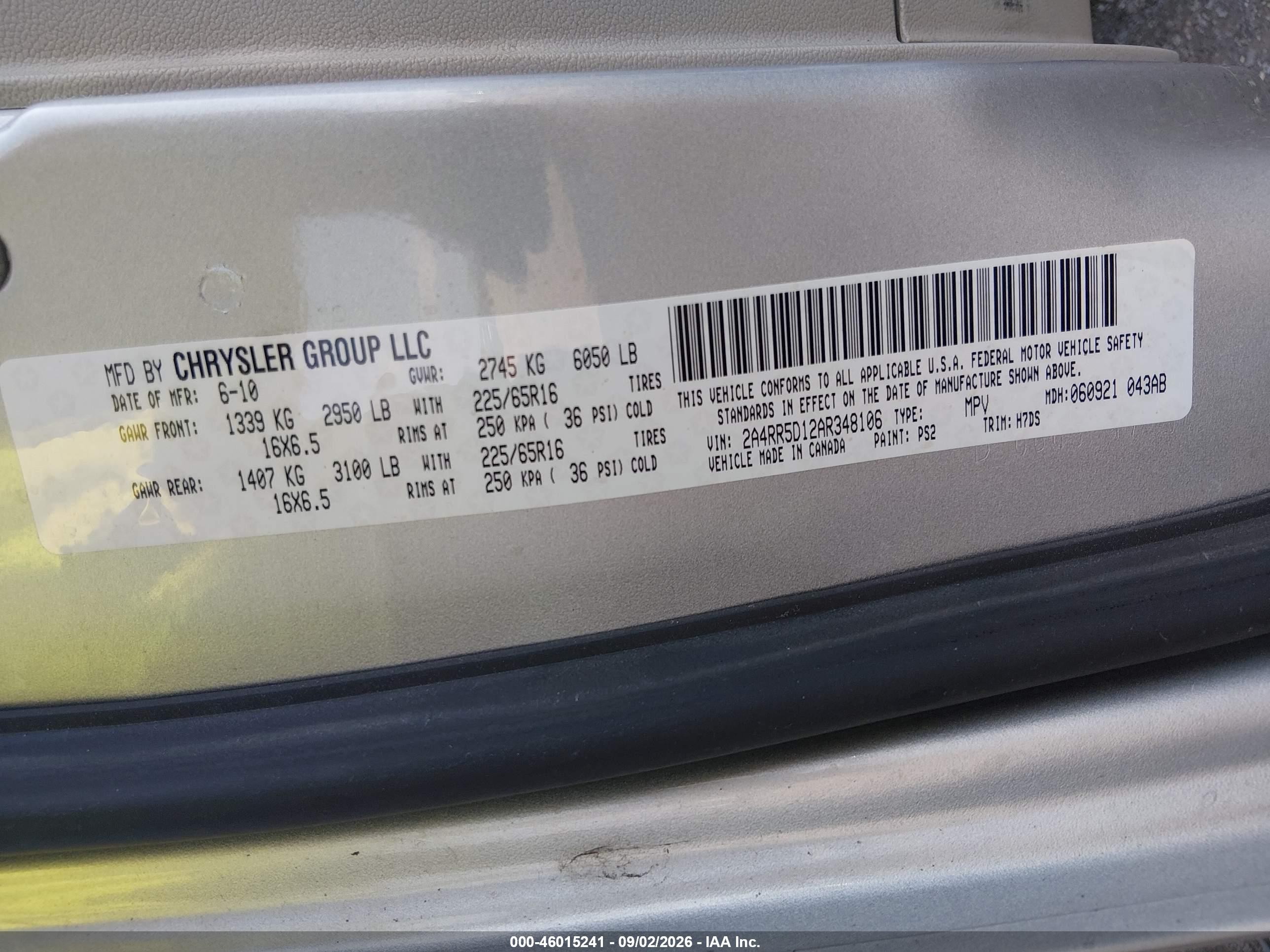 2010 Chrysler Town & Country Touring Silver vin: 2A4RR5D12AR348106