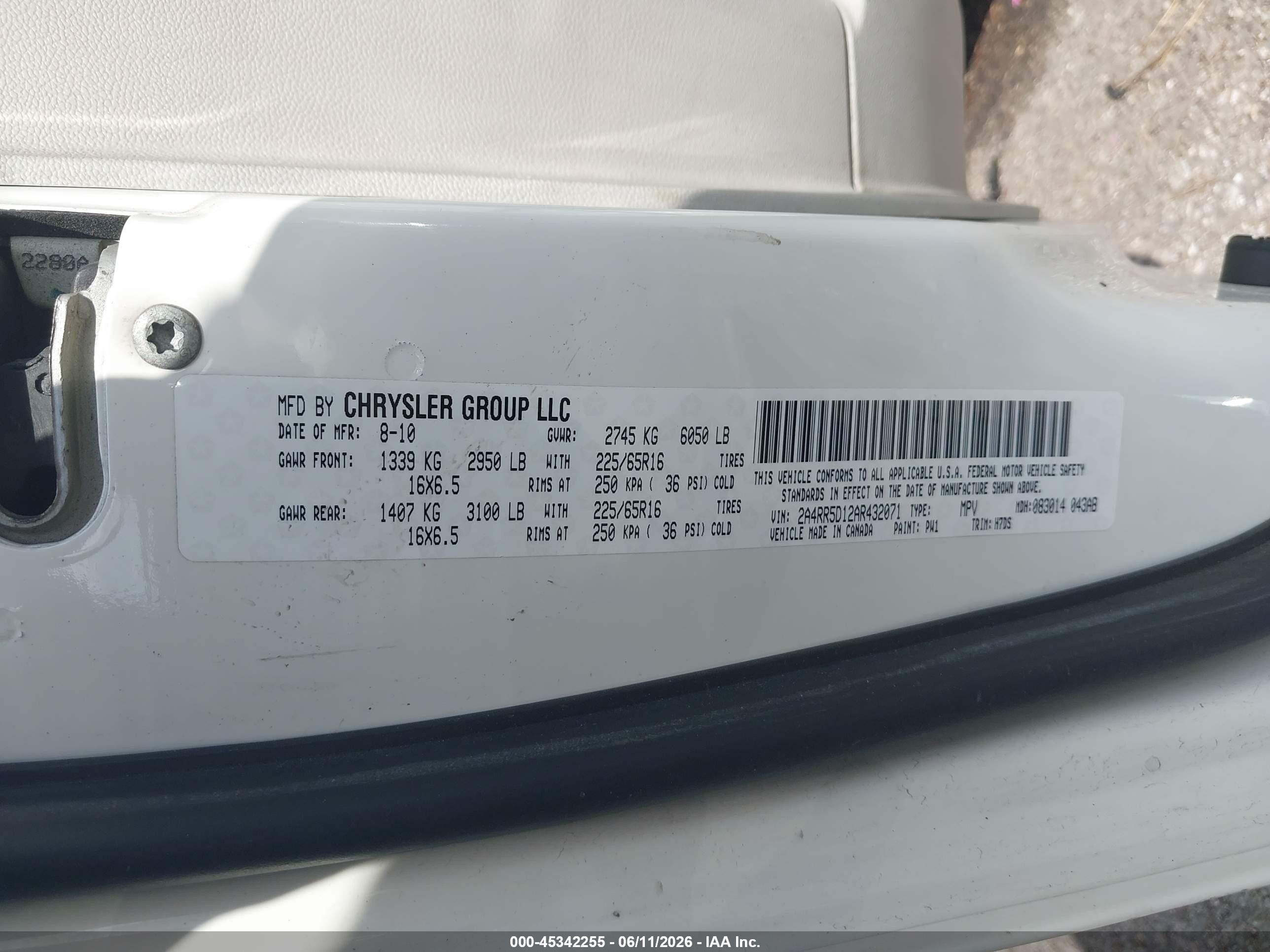 2010 Chrysler Town & Country Touring Белый vin: 2A4RR5D12AR432071