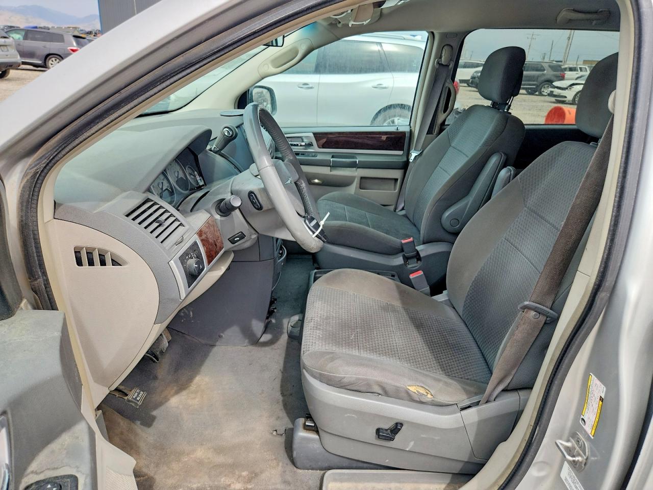 2010 Chrysler Town & Country Touring Серебряный vin: 2A4RR5D12AR432152