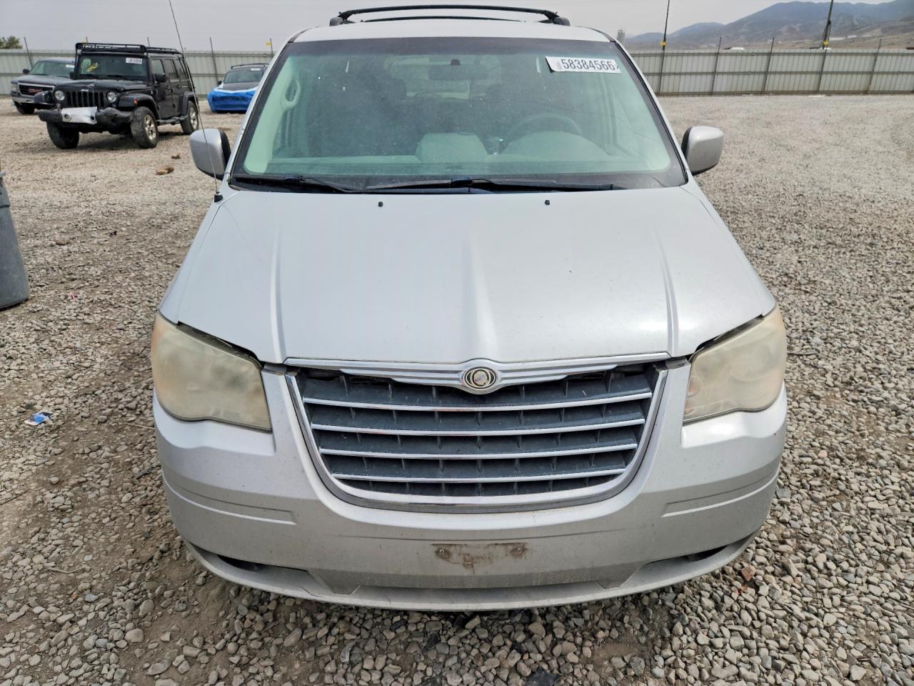 2010 Chrysler Town & Country Touring Серебряный vin: 2A4RR5D12AR432152