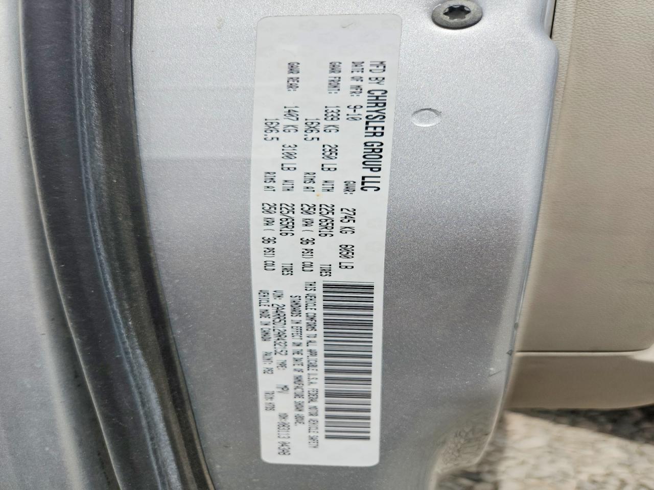 2010 Chrysler Town & Country Touring Серебряный vin: 2A4RR5D12AR432152