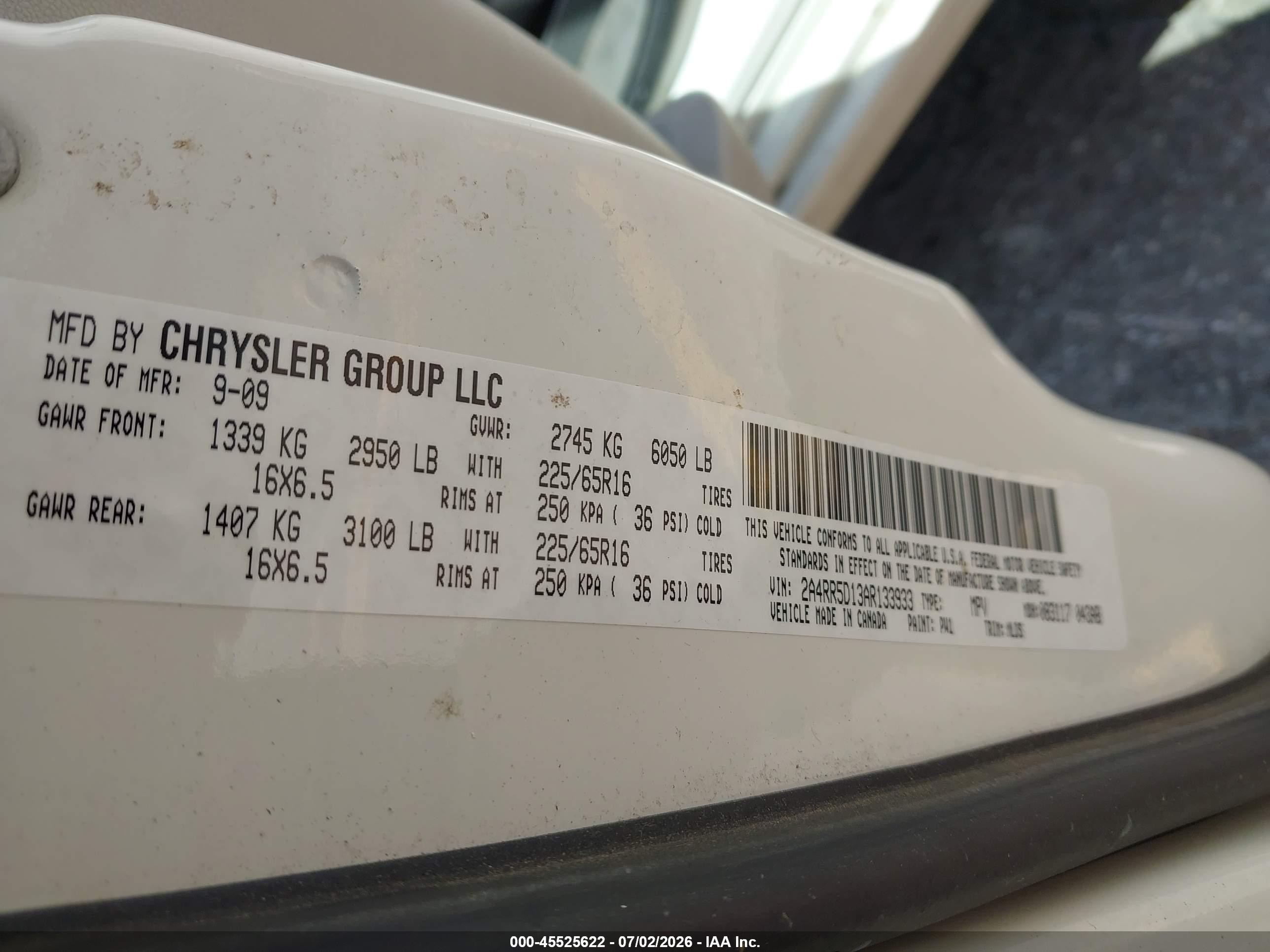2010 Chrysler Town & Country Touring Белый vin: 2A4RR5D13AR133933