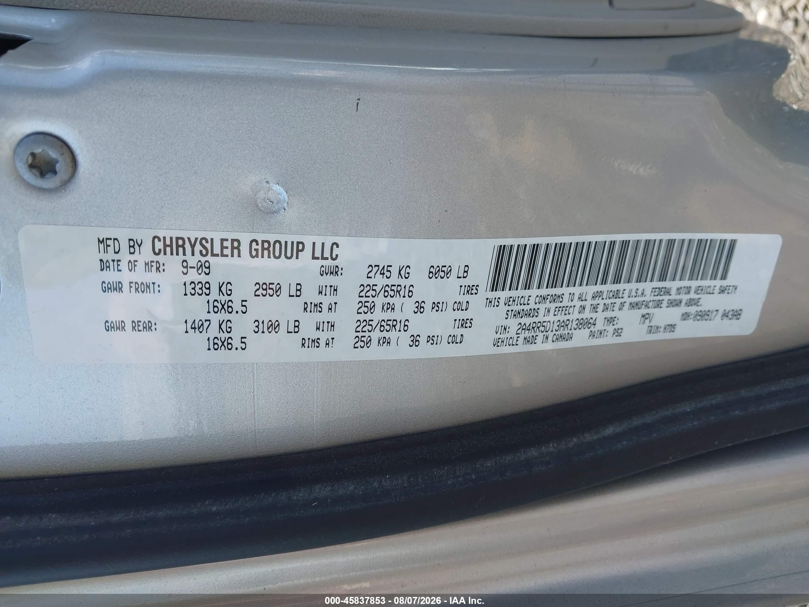 2010 Chrysler Town & Country Touring Silver vin: 2A4RR5D13AR138064
