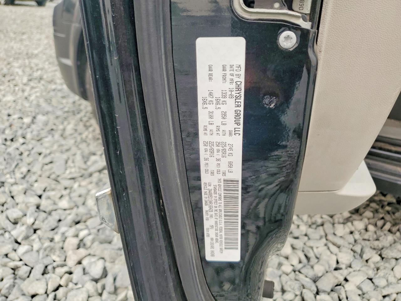 2010 Chrysler Town & Country Touring Black vin: 2A4RR5D13AR166429
