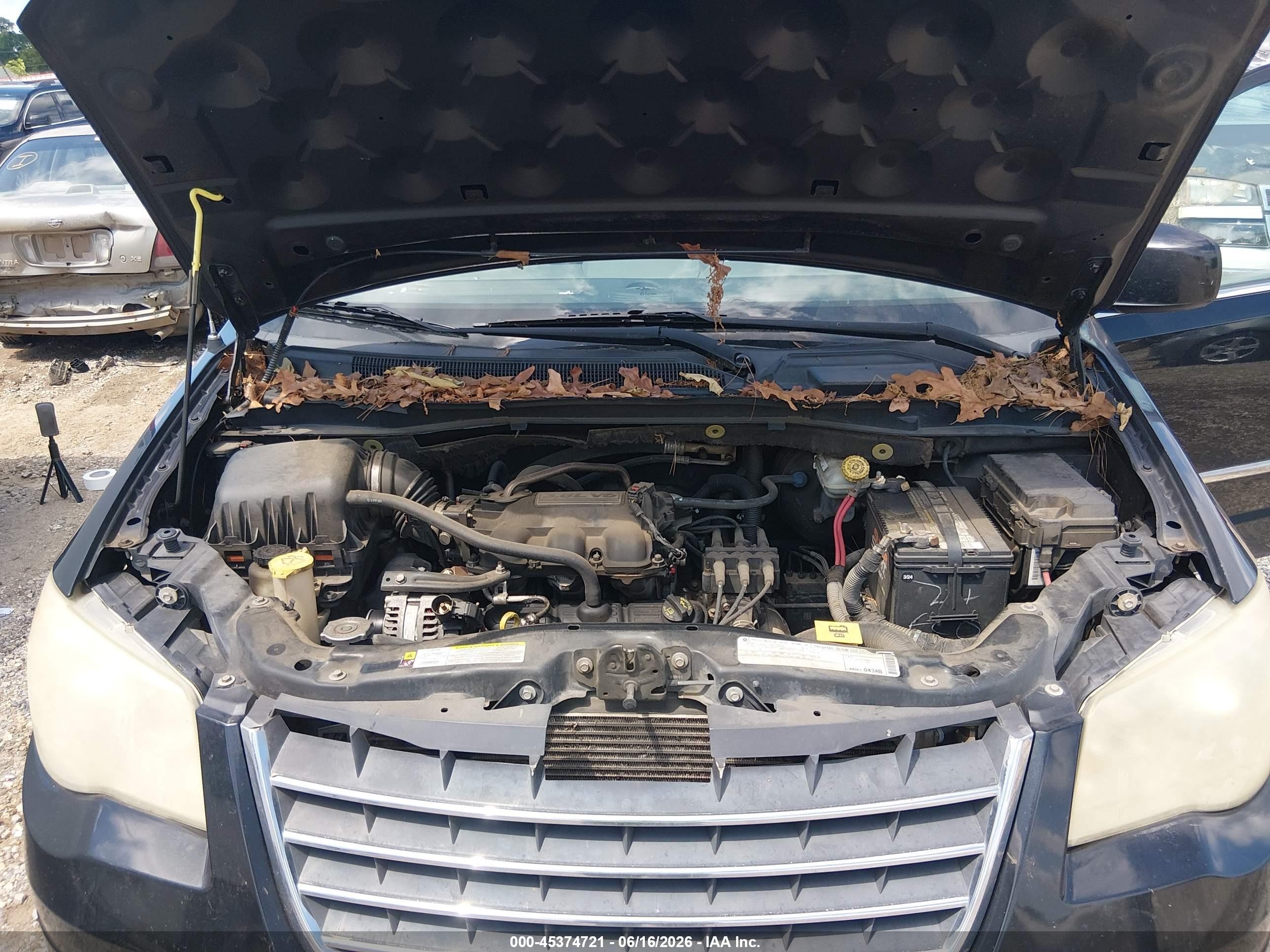 2010 Chrysler Town & Country Touring Black vin: 2A4RR5D13AR252730