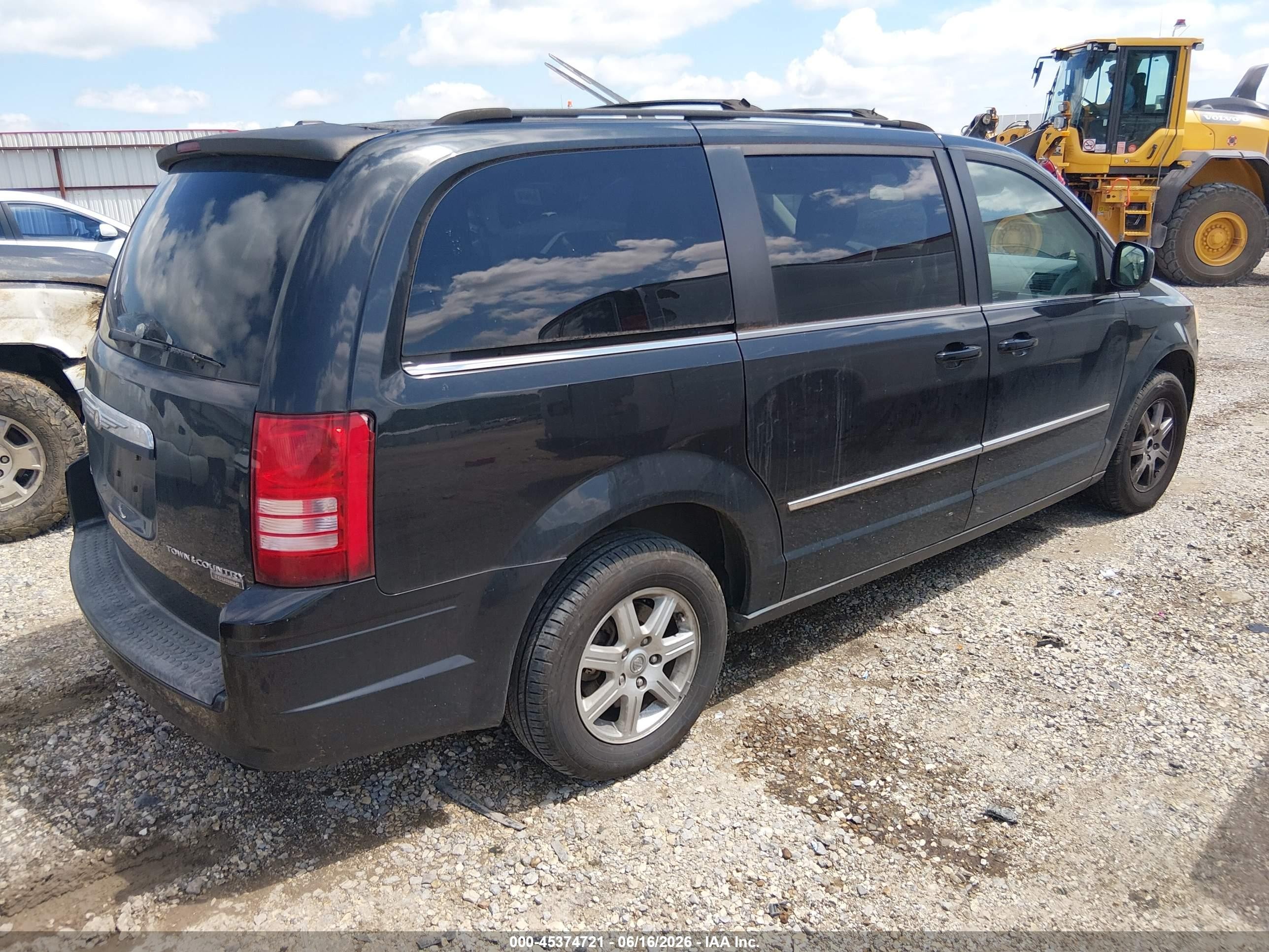2010 Chrysler Town & Country Touring Black vin: 2A4RR5D13AR252730