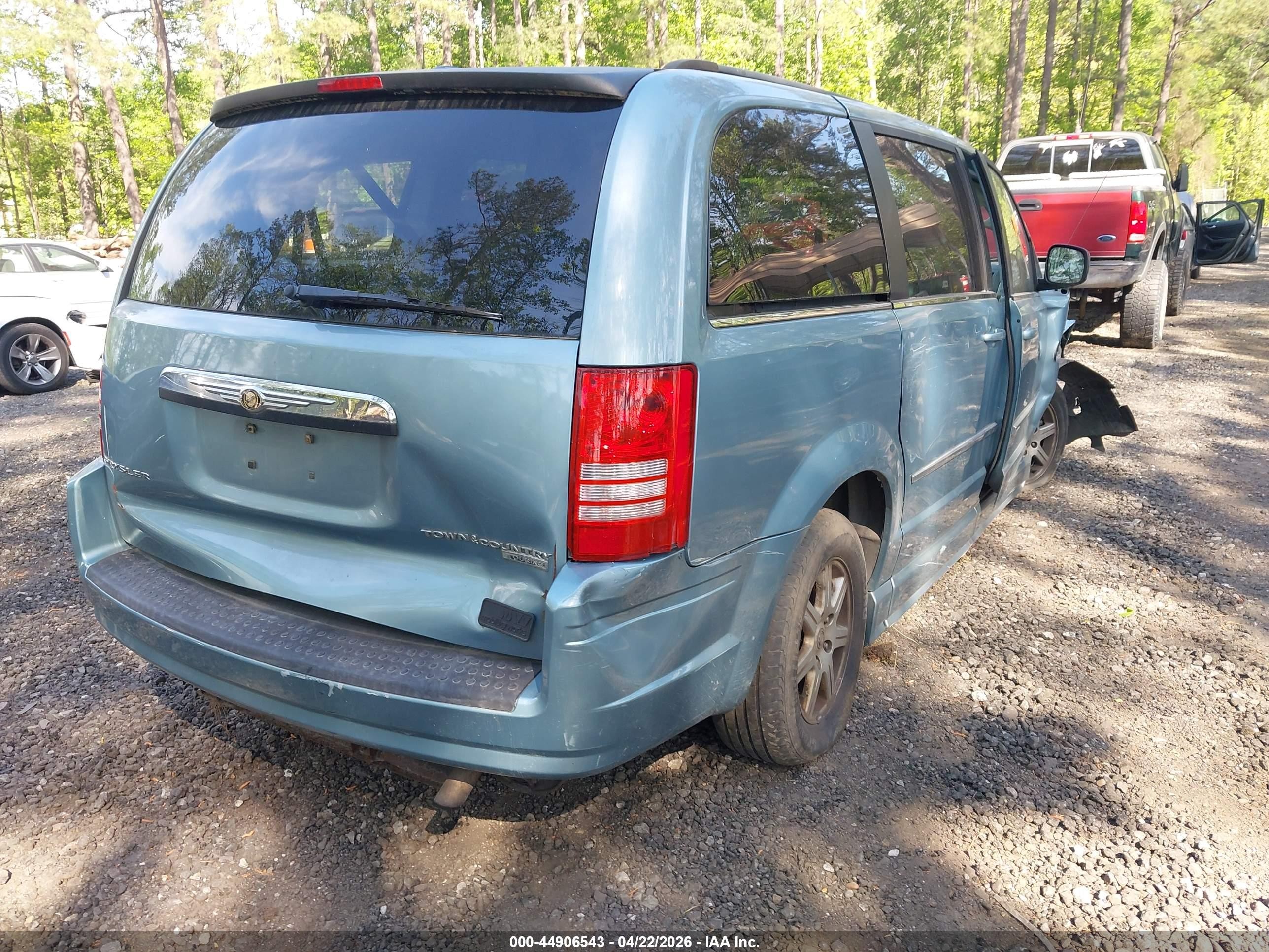 2010 Chrysler Town & Country Touring Light Blue vin: 2A4RR5D13AR308438