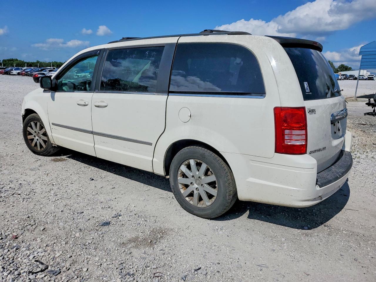 2010 Chrysler Town & Country Touring Белый vin: 2A4RR5D14AR187726