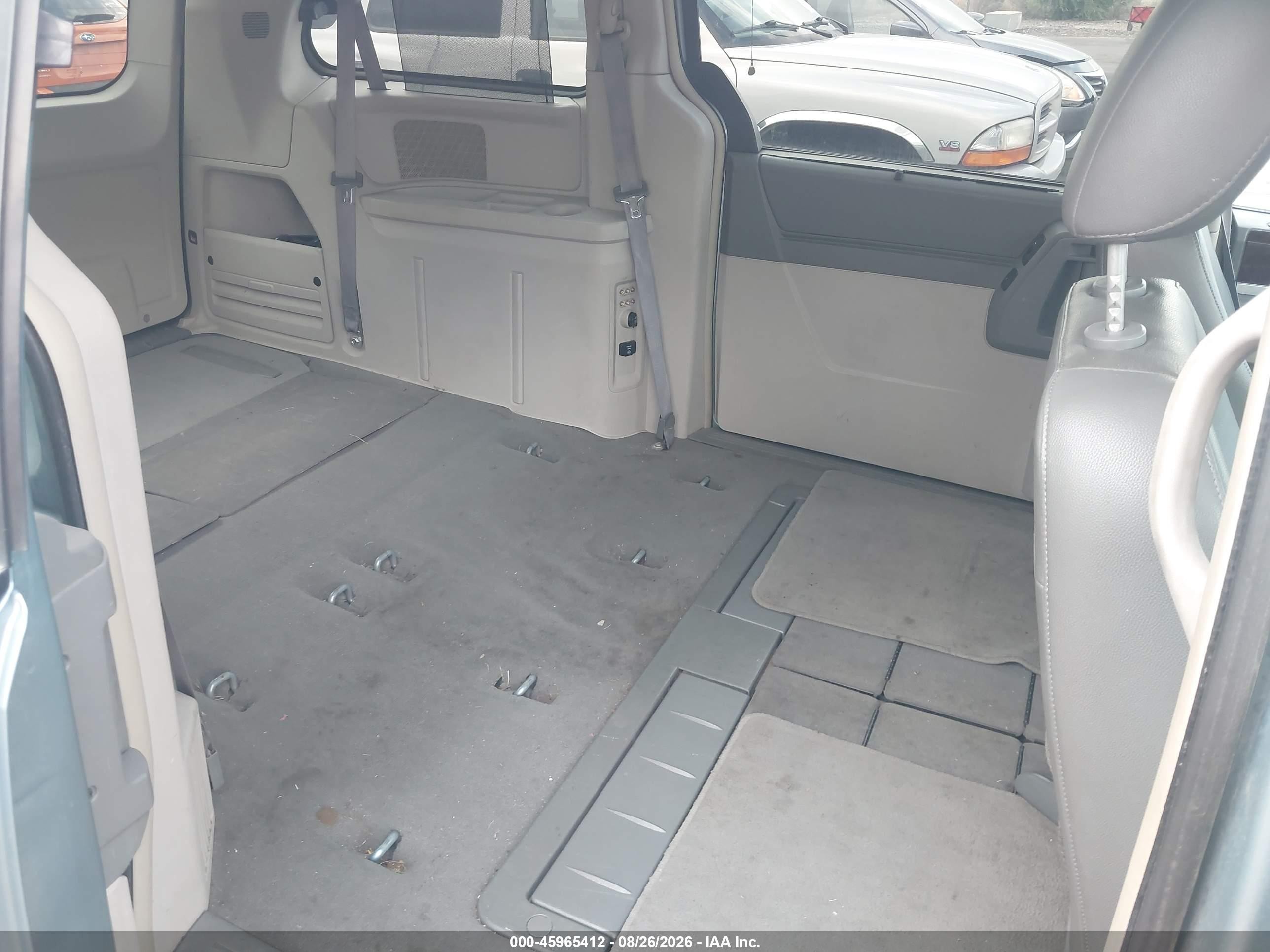 2010 Chrysler Town & Country Touring Blue vin: 2A4RR5D14AR187970