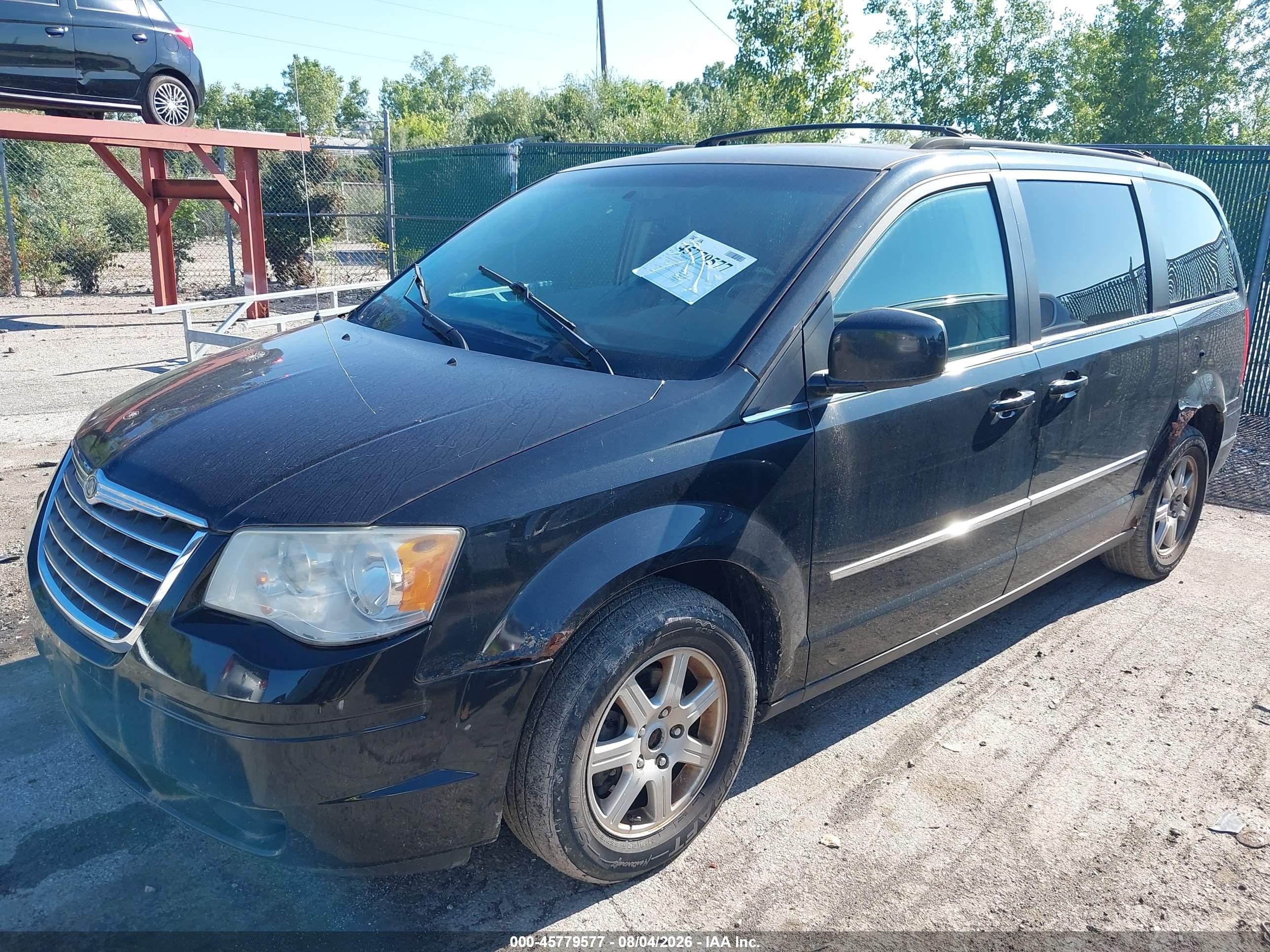 2010 Chrysler Town & Country Touring Black vin: 2A4RR5D16AR214716