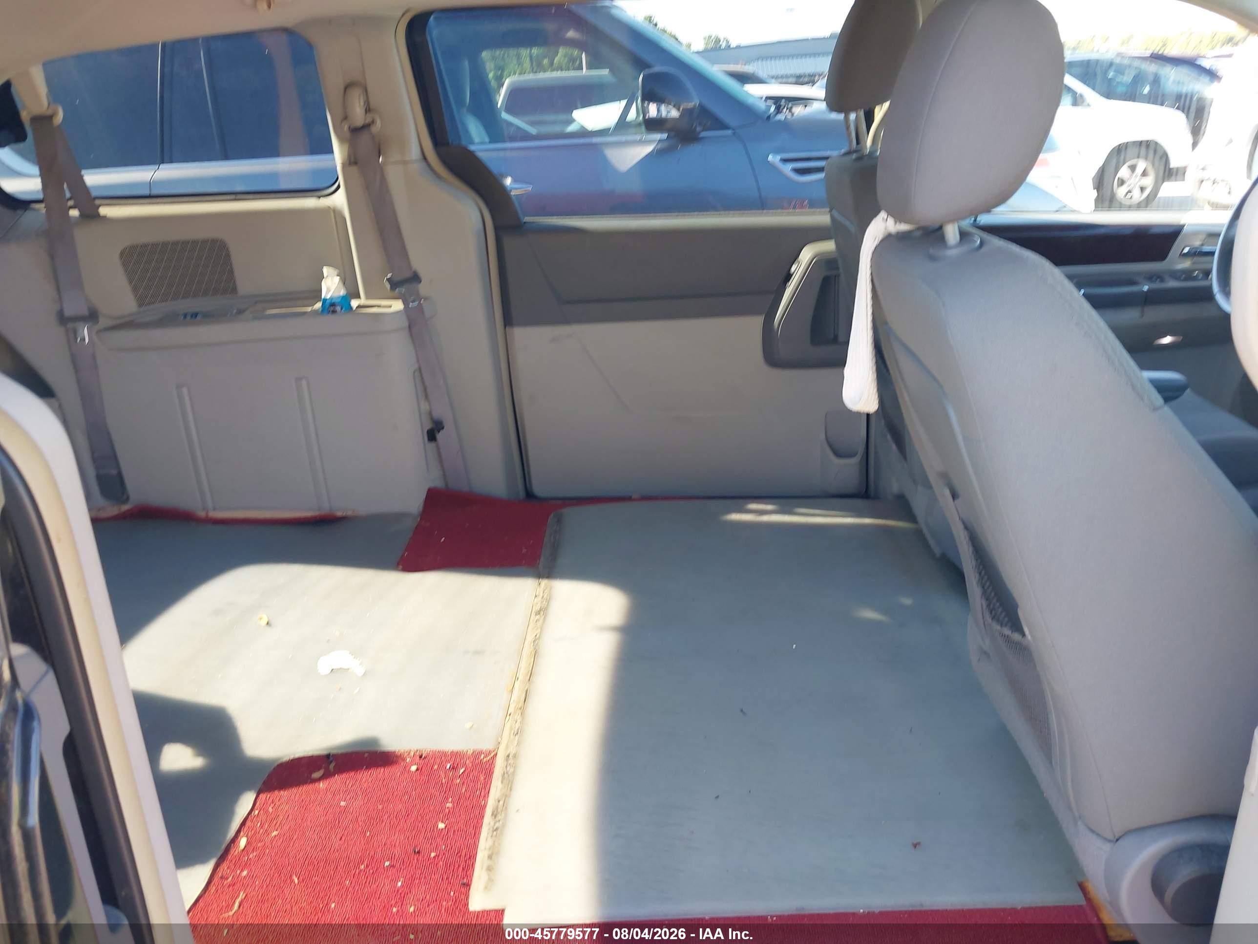 2010 Chrysler Town & Country Touring Black vin: 2A4RR5D16AR214716