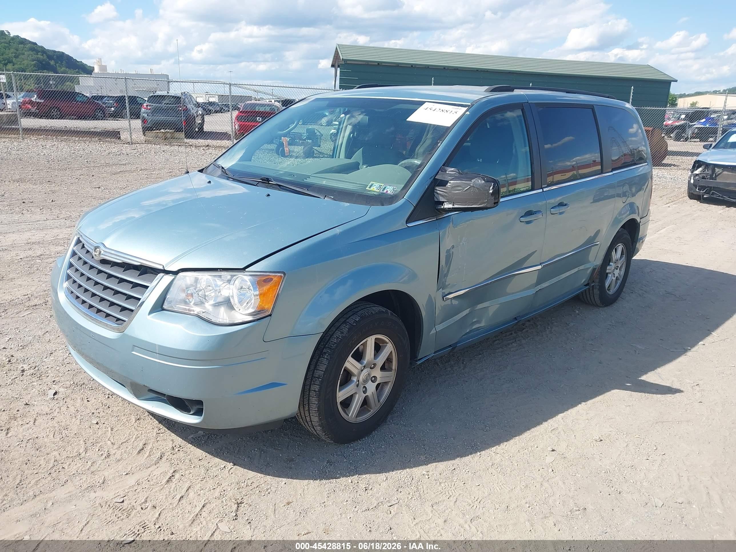 2010 Chrysler Town & Country Touring Teal vin: 2A4RR5D16AR347914
