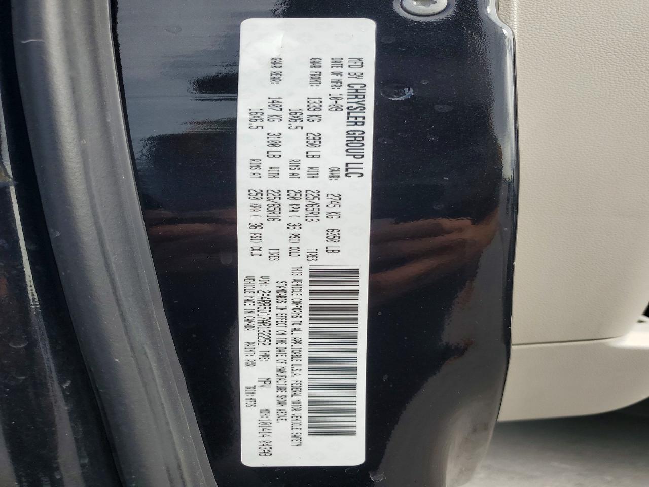 2010 Chrysler Town & Country Touring Black vin: 2A4RR5D17AR132252
