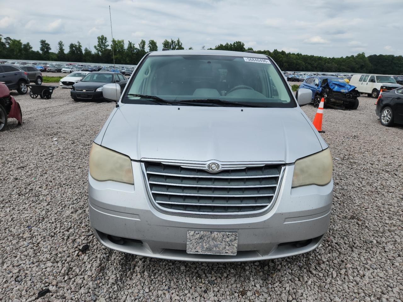 2010 Chrysler Town & Country Touring Серебряный vin: 2A4RR5D17AR319040