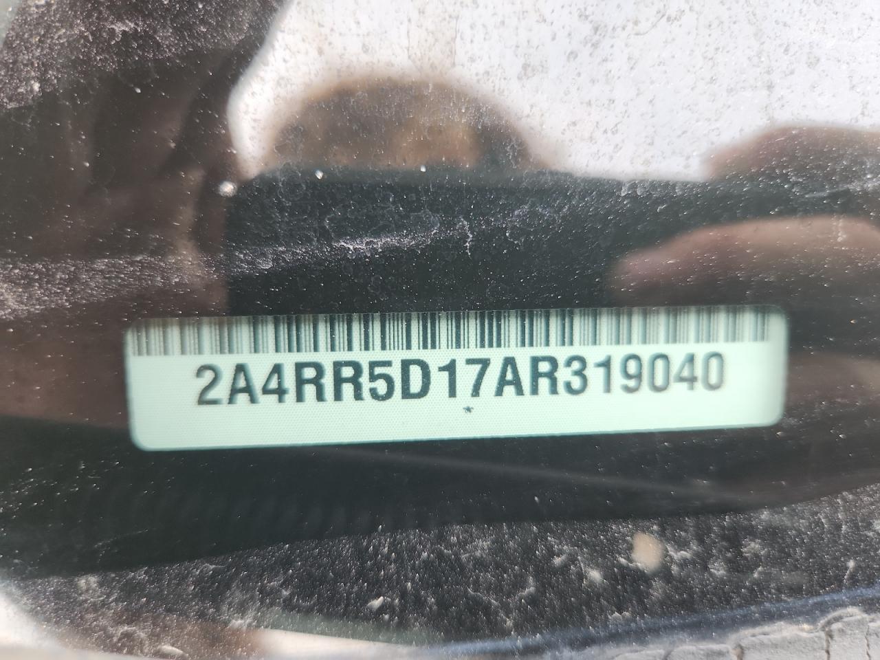 2010 Chrysler Town & Country Touring Серебряный vin: 2A4RR5D17AR319040