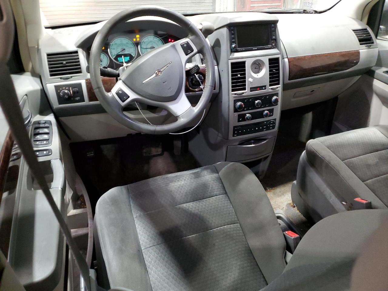 2010 Chrysler Town & Country Touring Blue vin: 2A4RR5D17AR436374