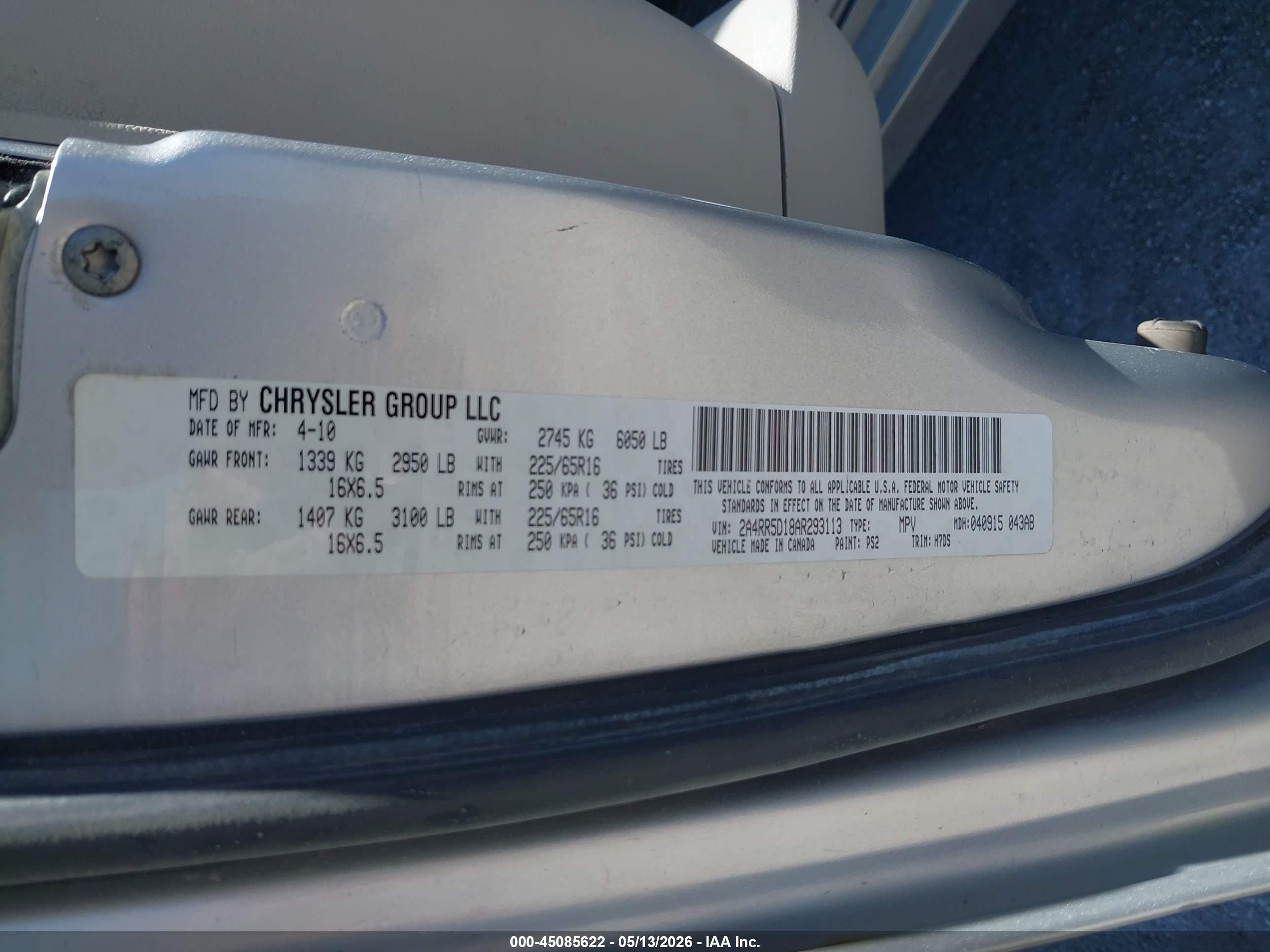 2010 Chrysler Town & Country Touring Silver vin: 2A4RR5D18AR293113