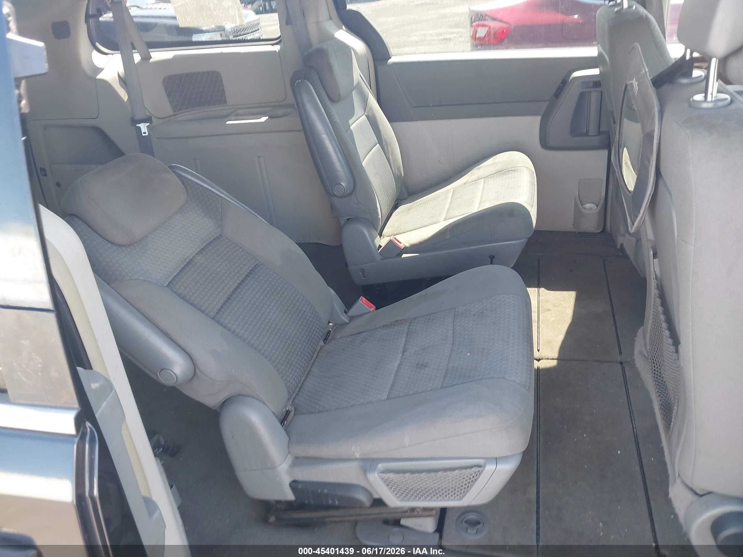 2010 Chrysler Town & Country Touring Синий vin: 2A4RR5D18AR366268