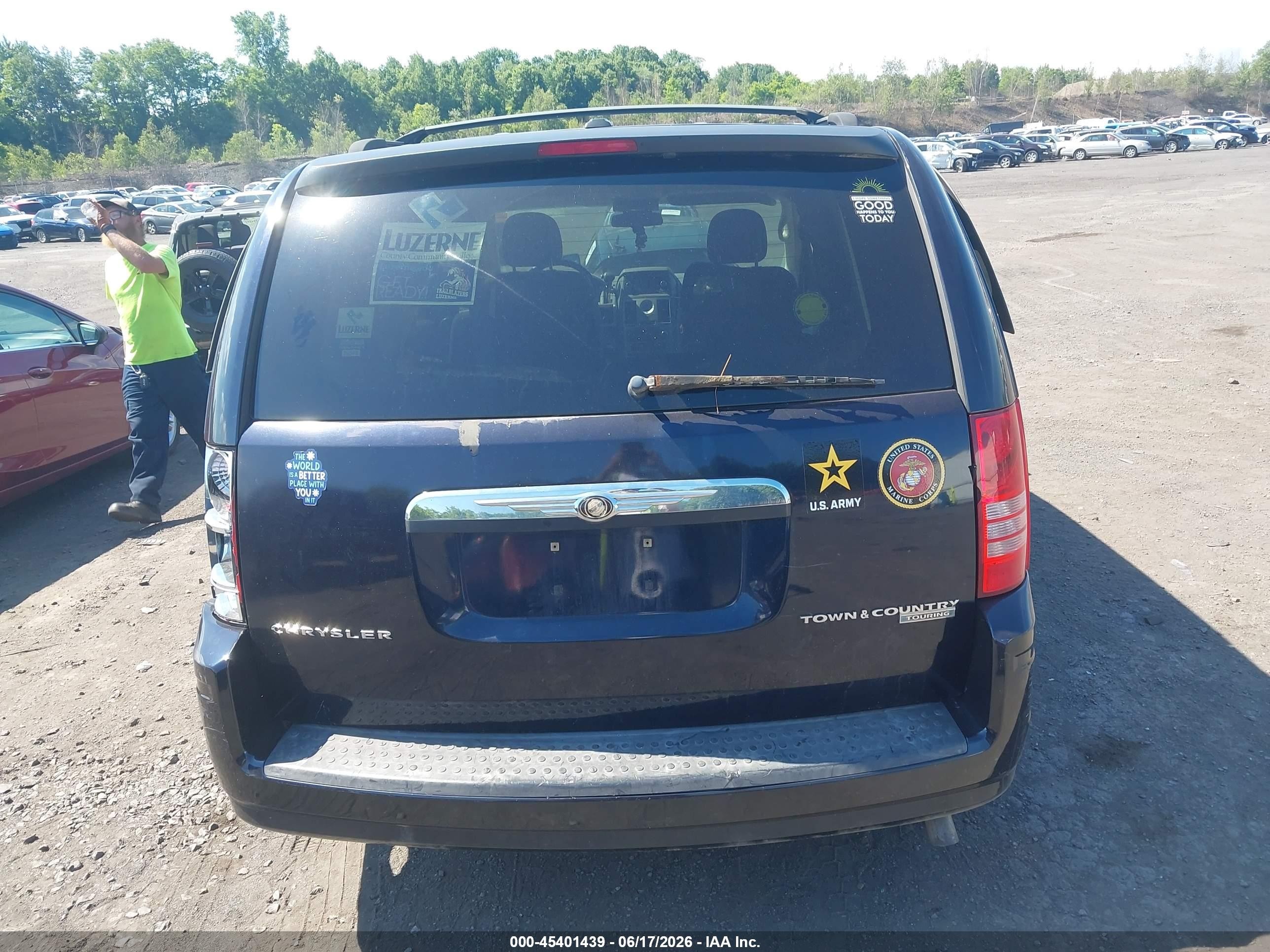 2010 Chrysler Town & Country Touring Синий vin: 2A4RR5D18AR366268