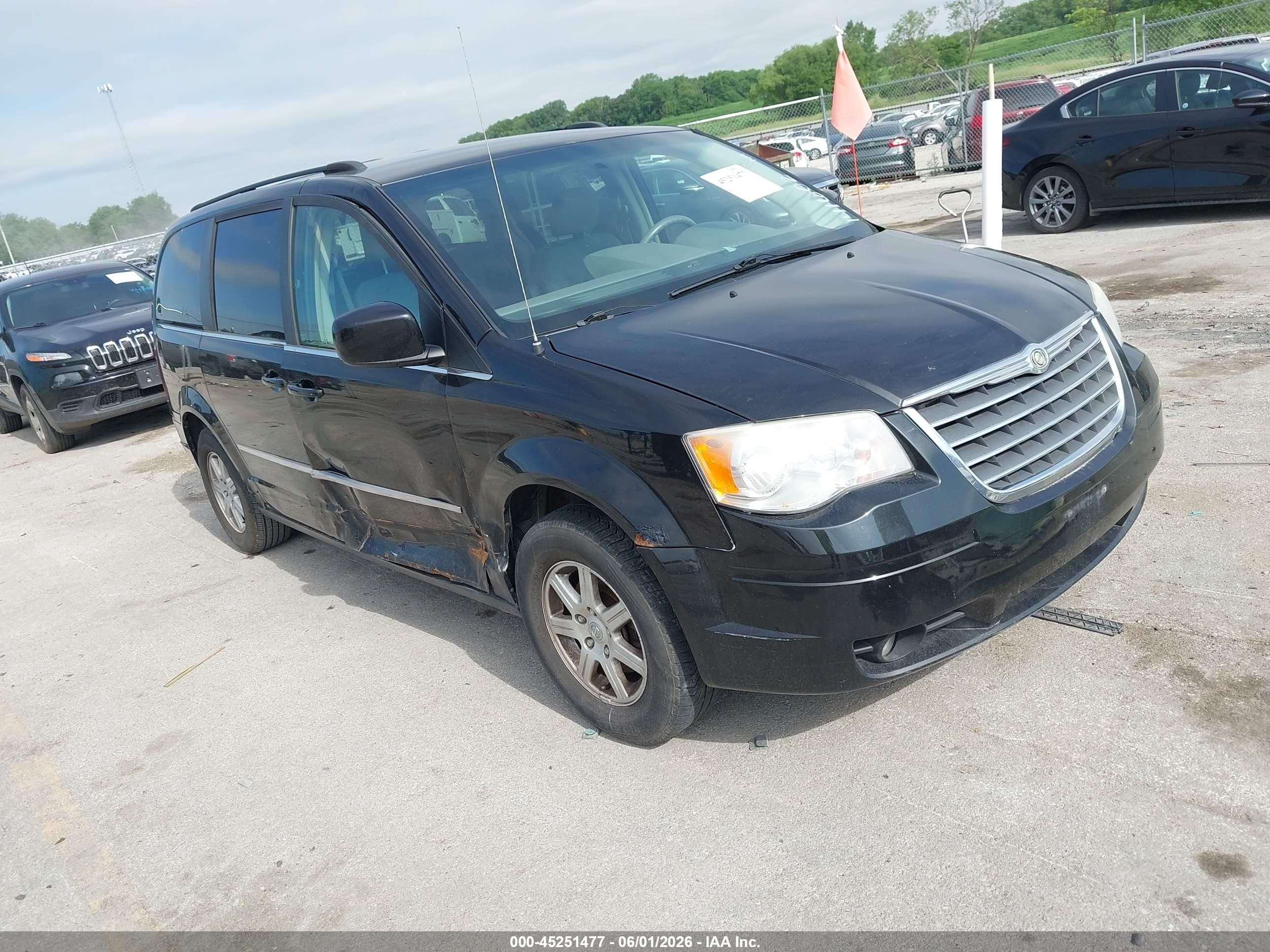 2010 Chrysler Town & Country Touring Black vin: 2A4RR5D19AR141602