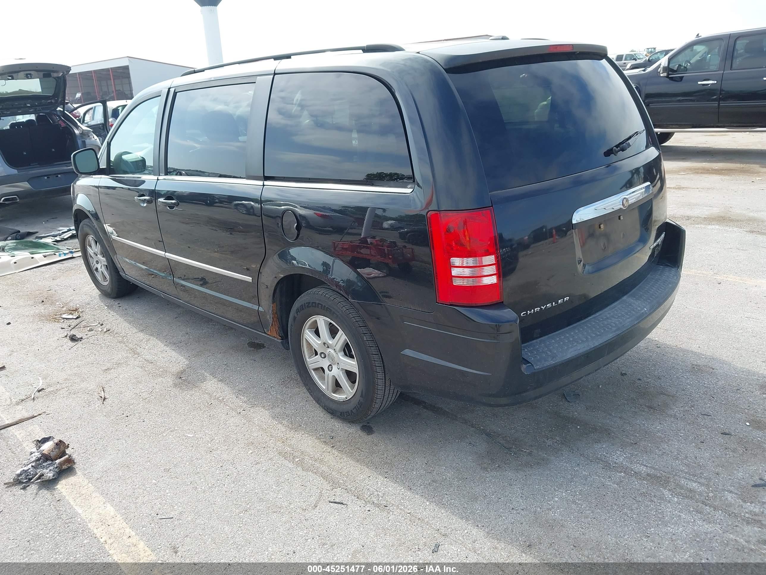 2010 Chrysler Town & Country Touring Black vin: 2A4RR5D19AR141602