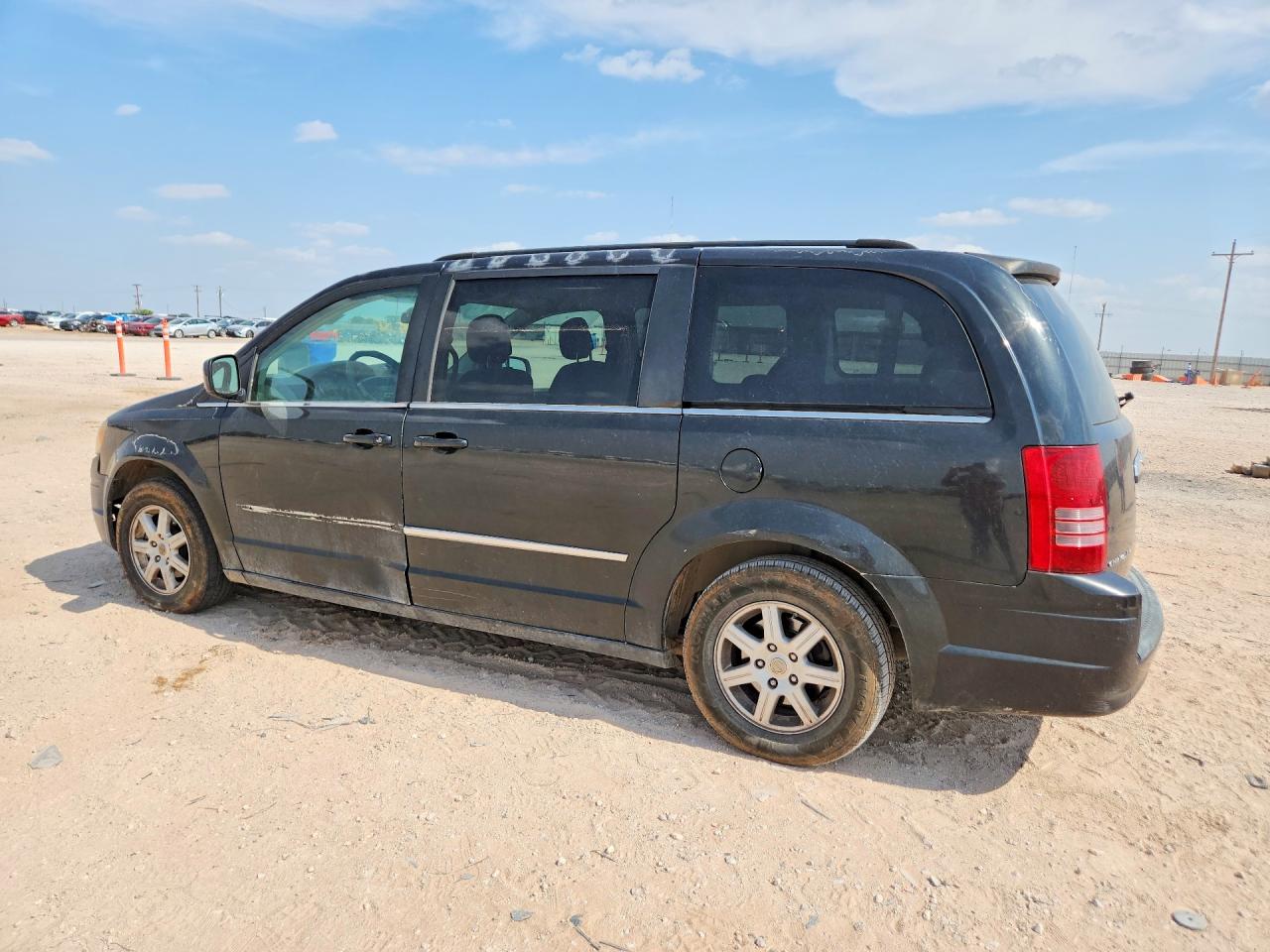 2010 Chrysler Town & Country Touring Черный vin: 2A4RR5D19AR348071