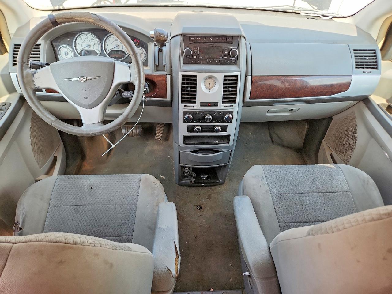 2010 Chrysler Town & Country Touring Черный vin: 2A4RR5D19AR348071