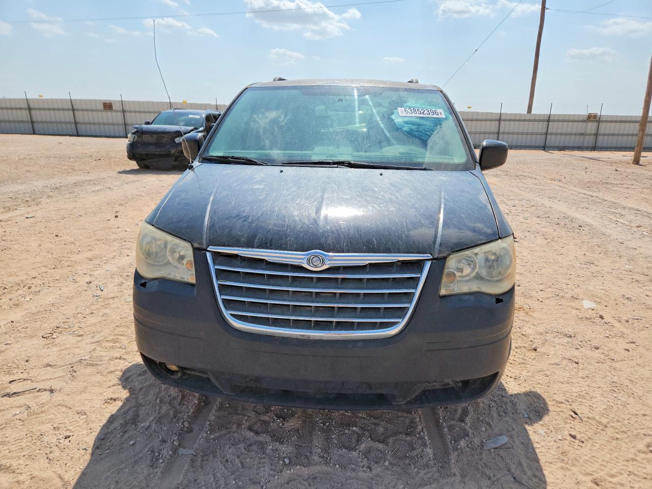 2010 Chrysler Town & Country Touring Черный vin: 2A4RR5D19AR348071