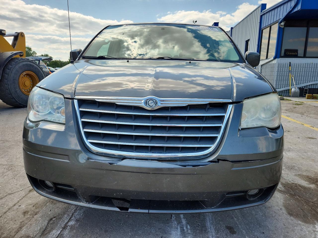 2010 Chrysler Town & Country Touring Серый vin: 2A4RR5D19AR415784