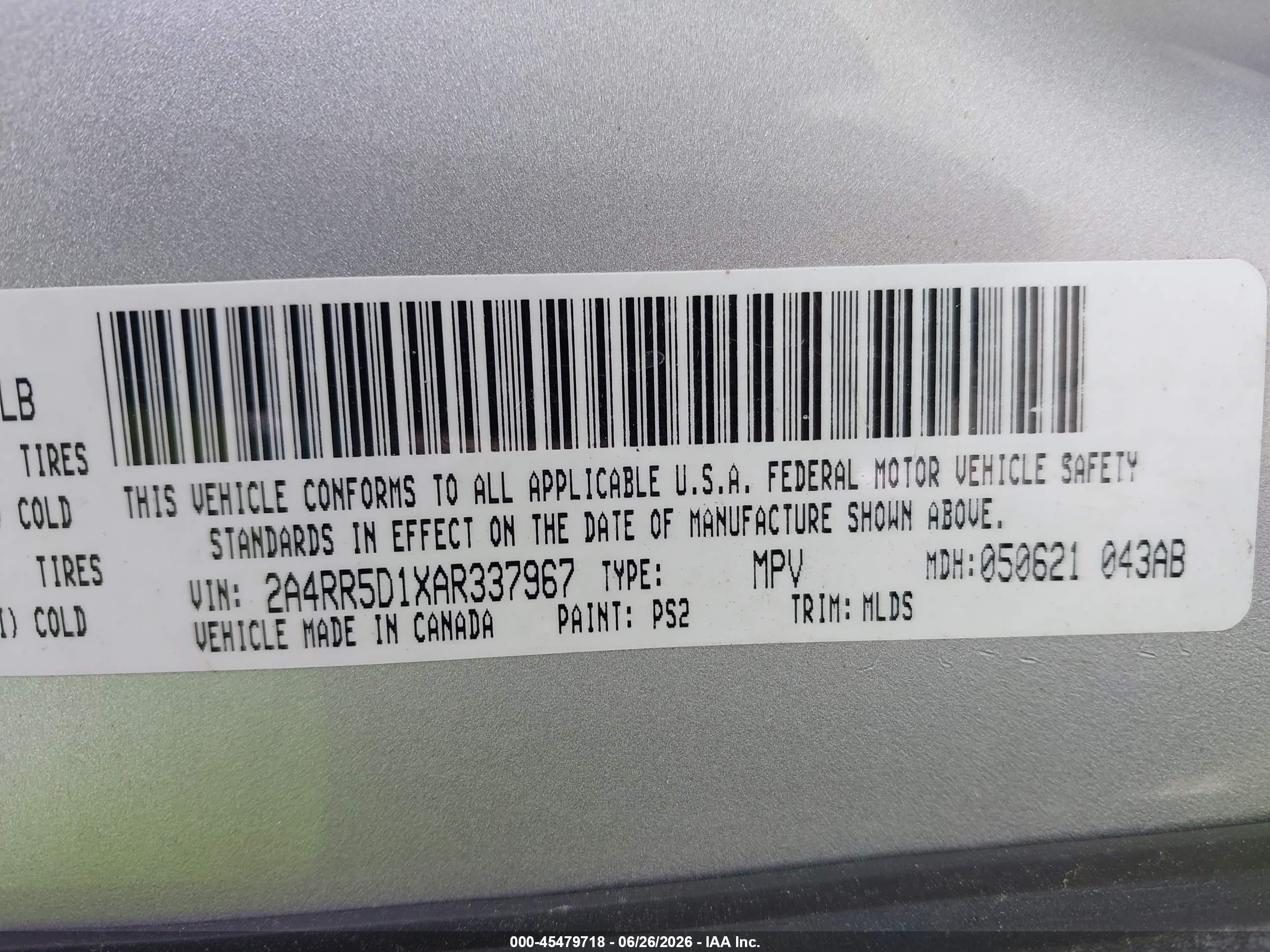 2010 Chrysler Town & Country Touring Silver vin: 2A4RR5D1XAR337967