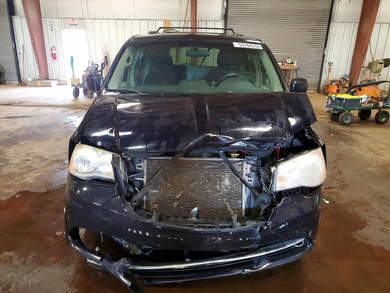 2011 Chrysler Town & Country Touring Blue vin: 2A4RR5DG0BR607763