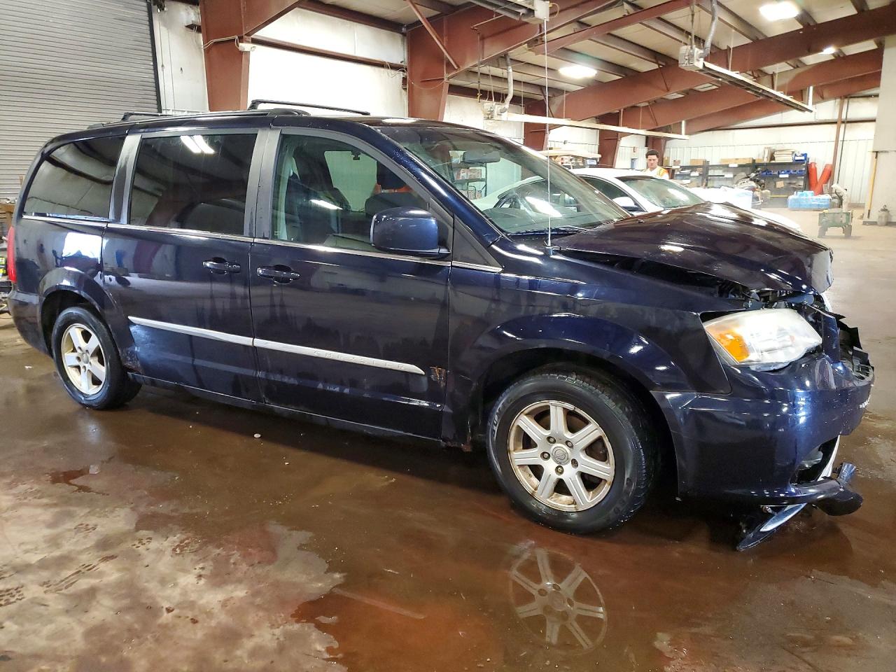2011 Chrysler Town & Country Touring Blue vin: 2A4RR5DG0BR607763