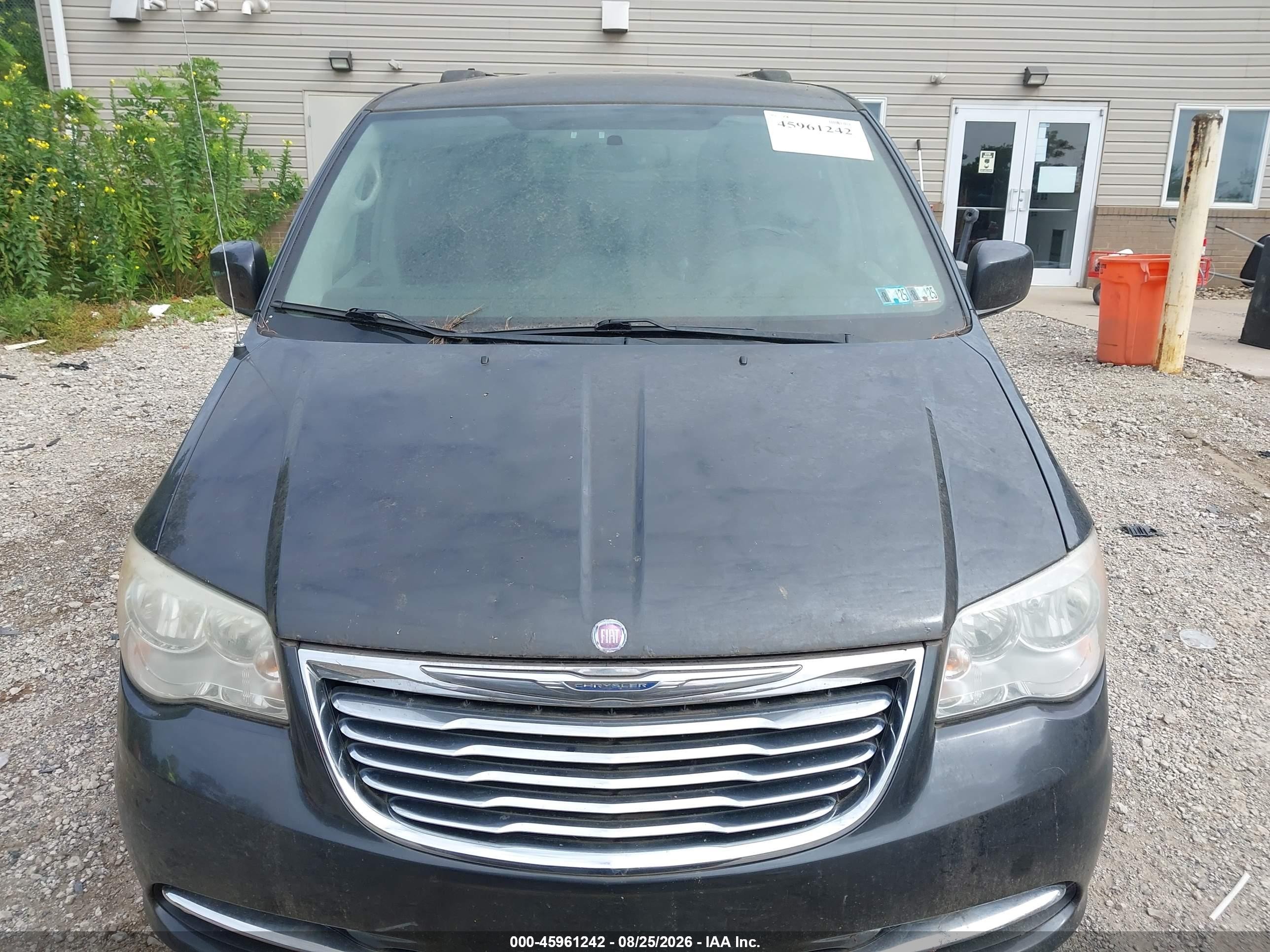 2011 Chrysler Town & Country Touring Серый vin: 2A4RR5DG0BR677733