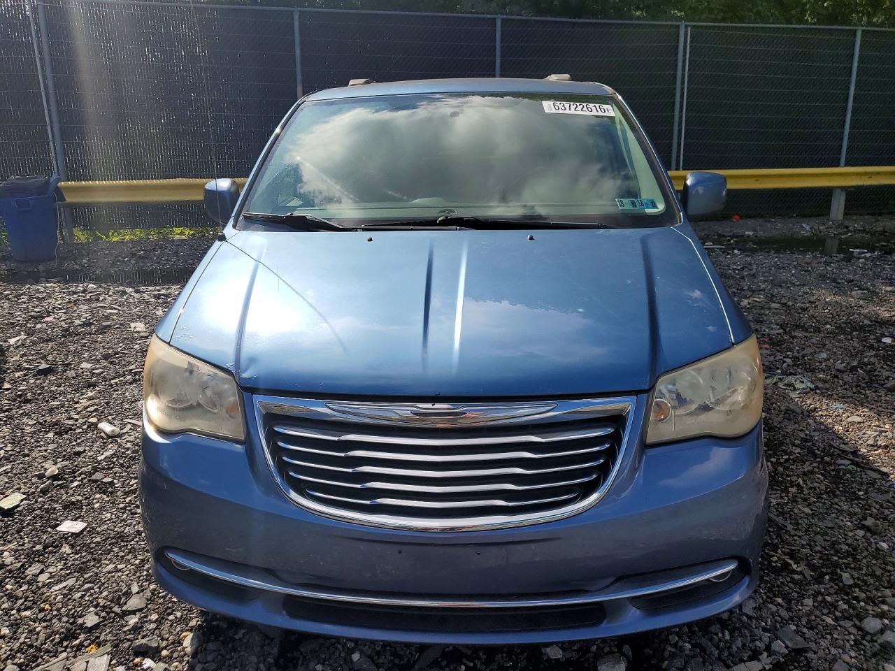2011 Chrysler Town & Country Touring Blue vin: 2A4RR5DG0BR801645